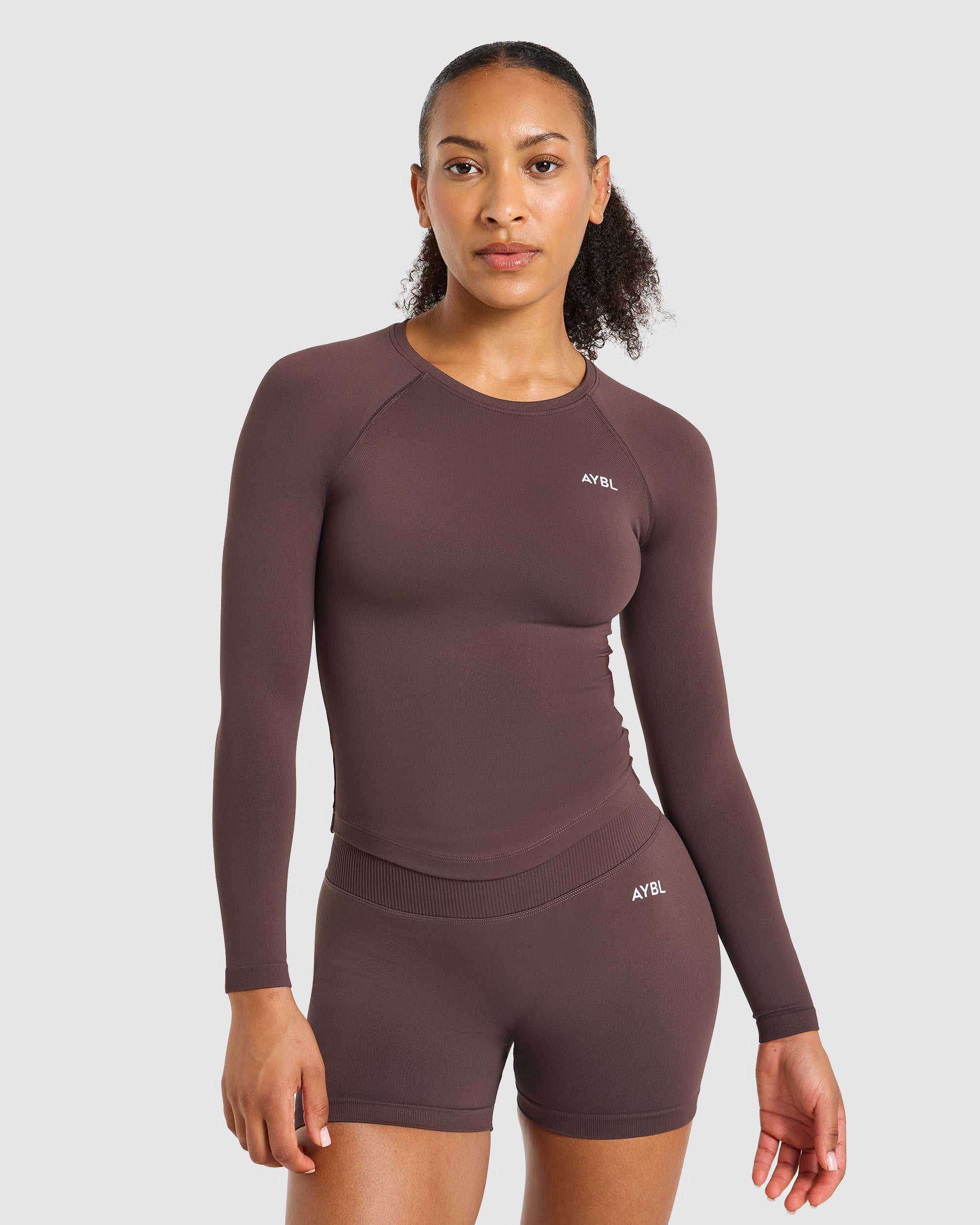 Enhance Seamless Long Sleeve Top - Cocoa Brown