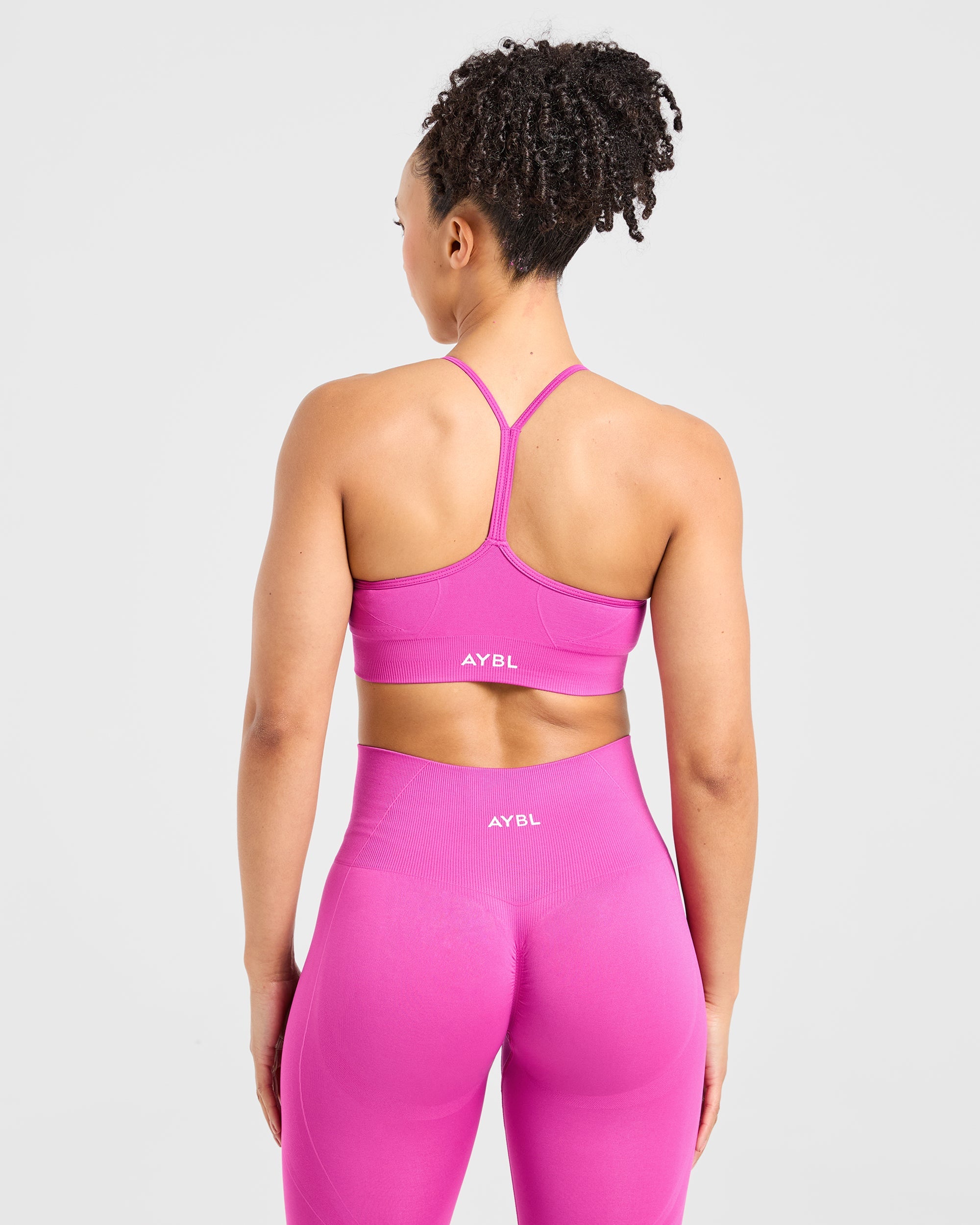 Empower Seamless Sports Bra - Magenta