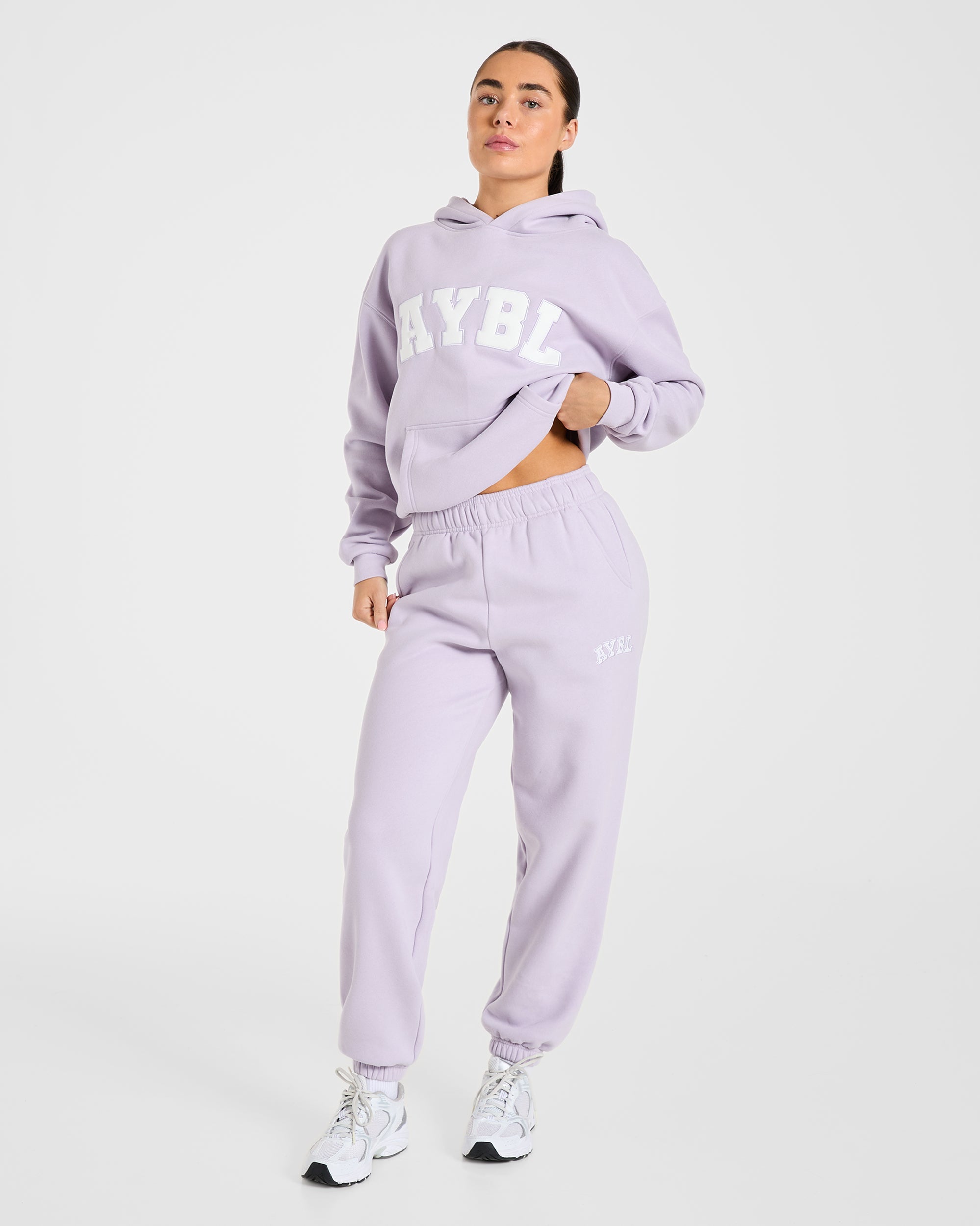 Varsity 2.0 Oversized Joggers - Lilac