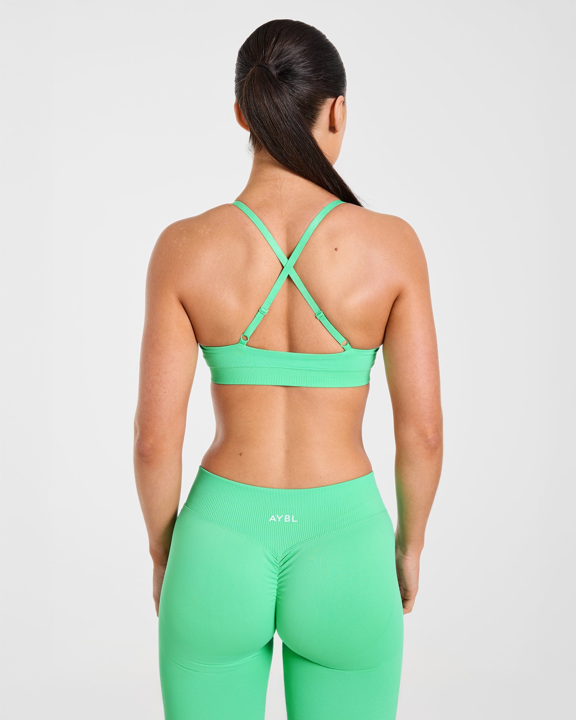Enhance Seamless Sports Bra - Mint Green
