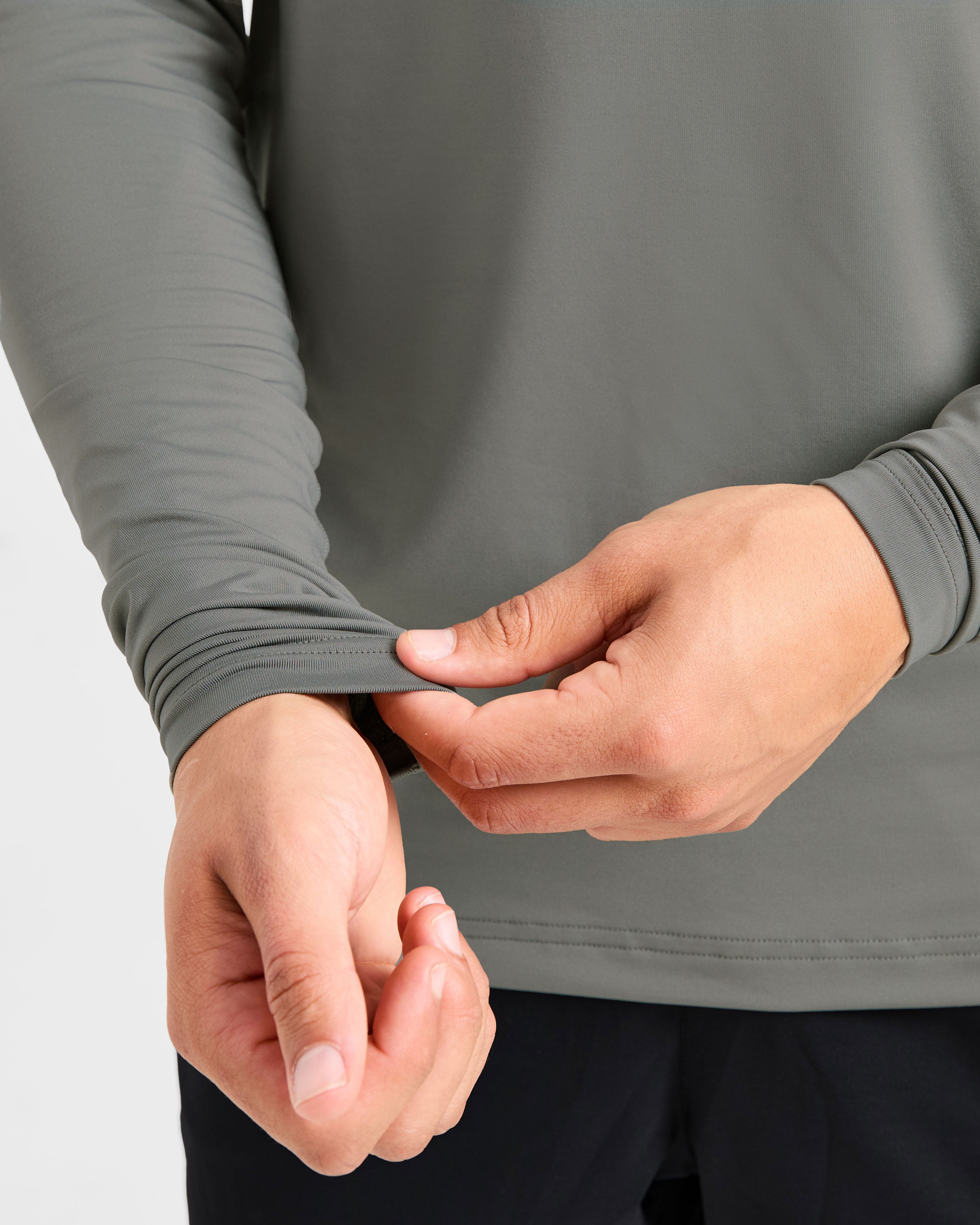 Essential Long Sleeve T Shirt - Olive Smoke