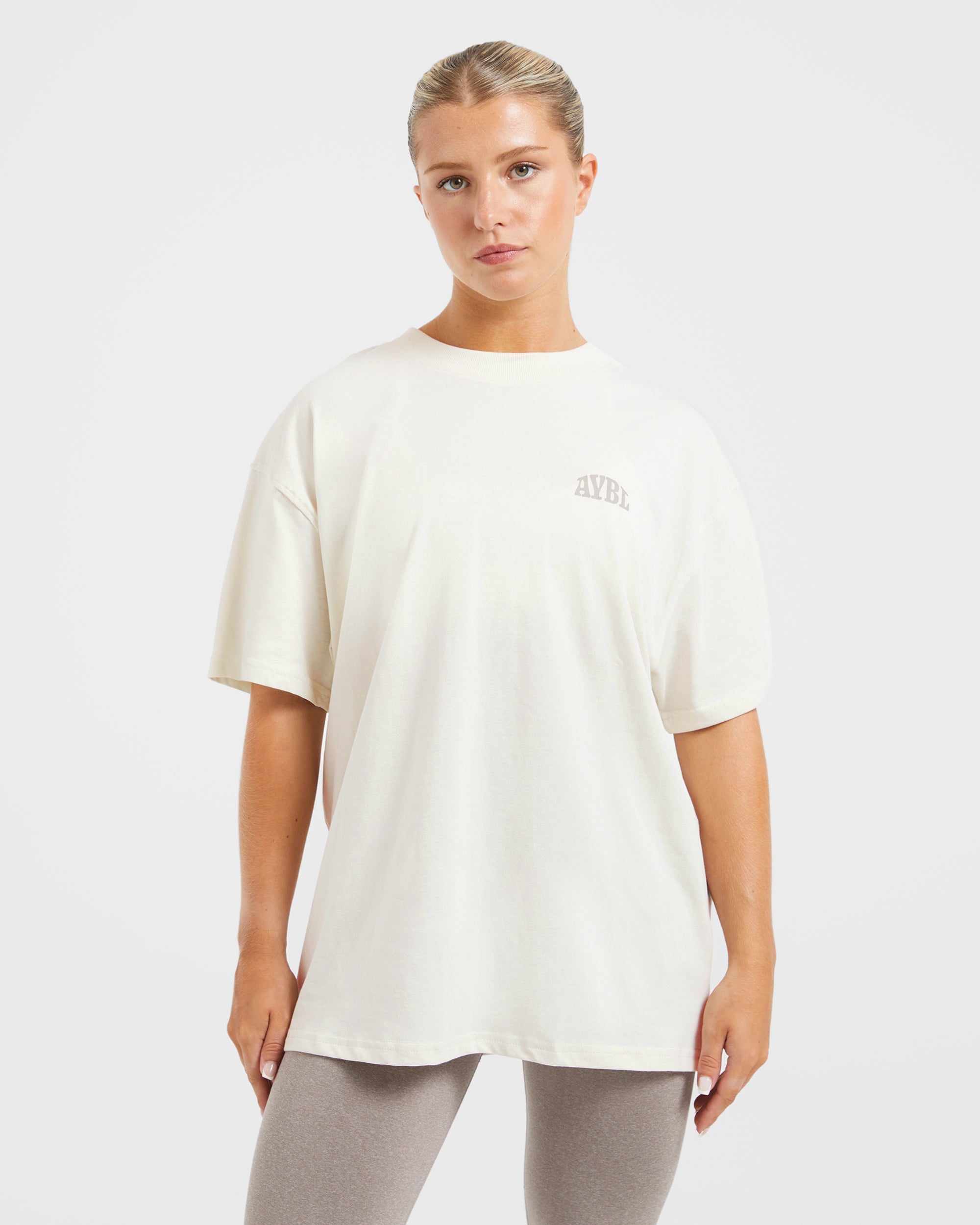 Mind Over Matter Übergroßes T-Shirt – Beige/Braun