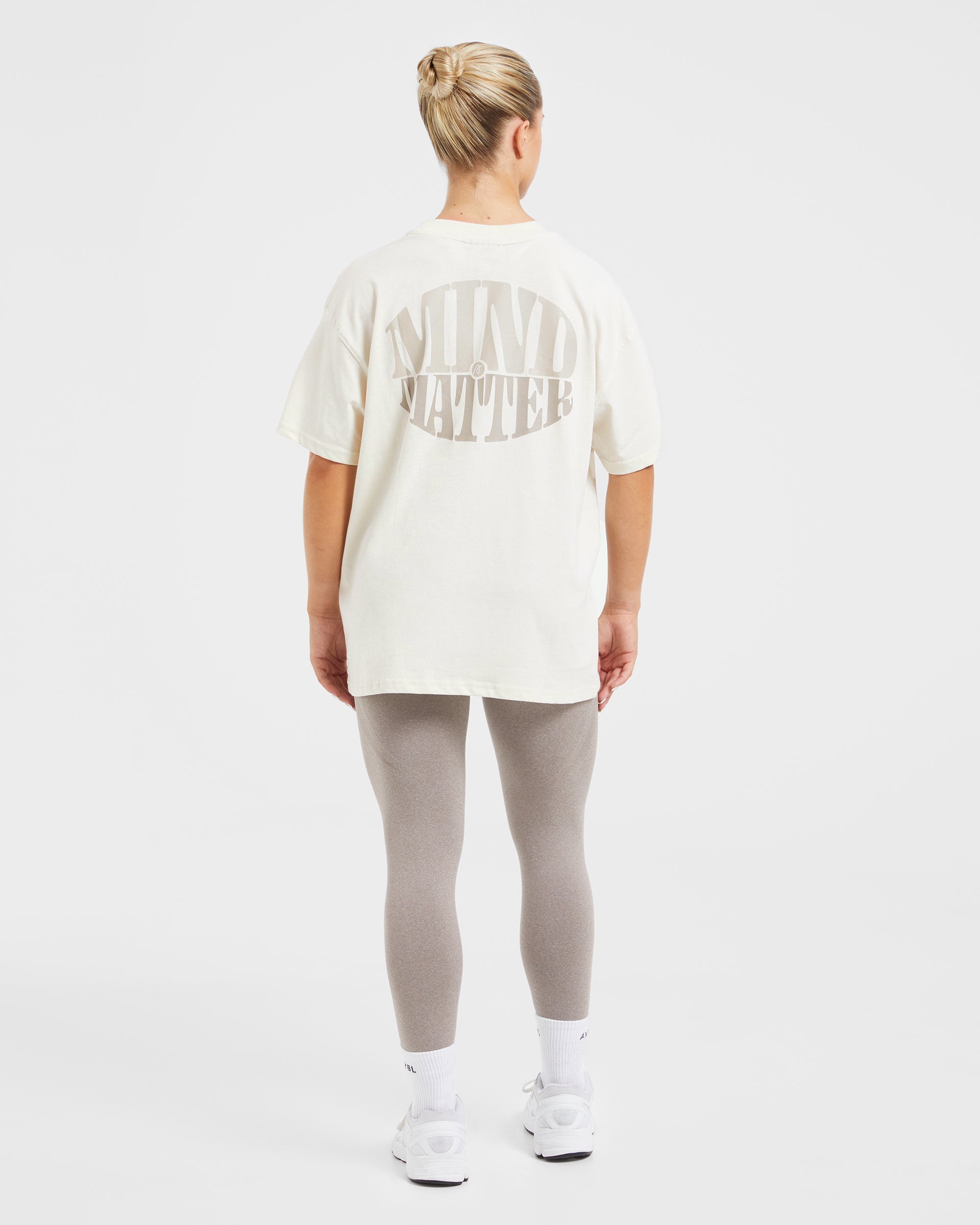 Mind Over Matter Übergroßes T-Shirt – Beige/Braun