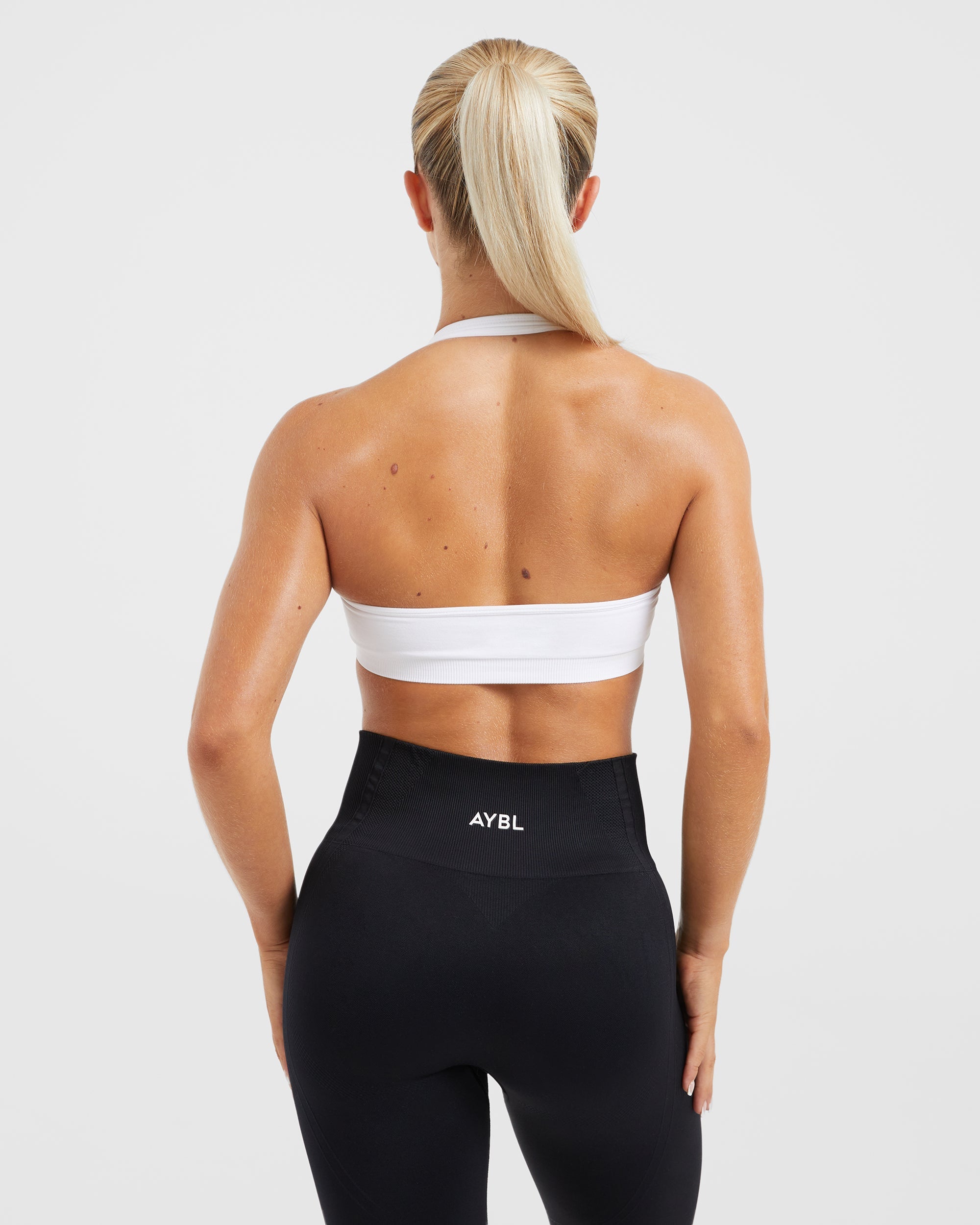 Essential Seamless Halterneck Sports Bra - White