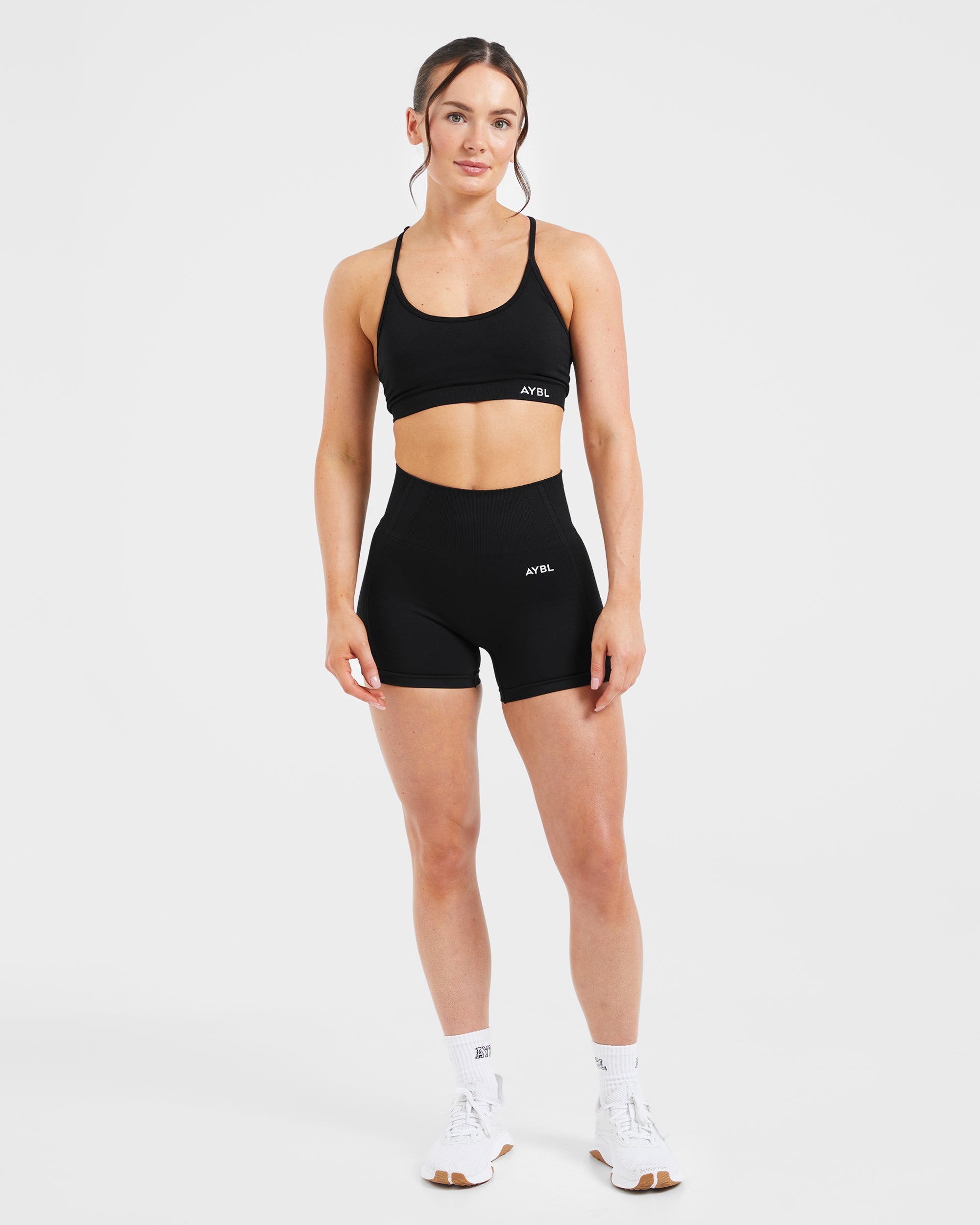 Essential Seamless V Neck Sports Bra - Black