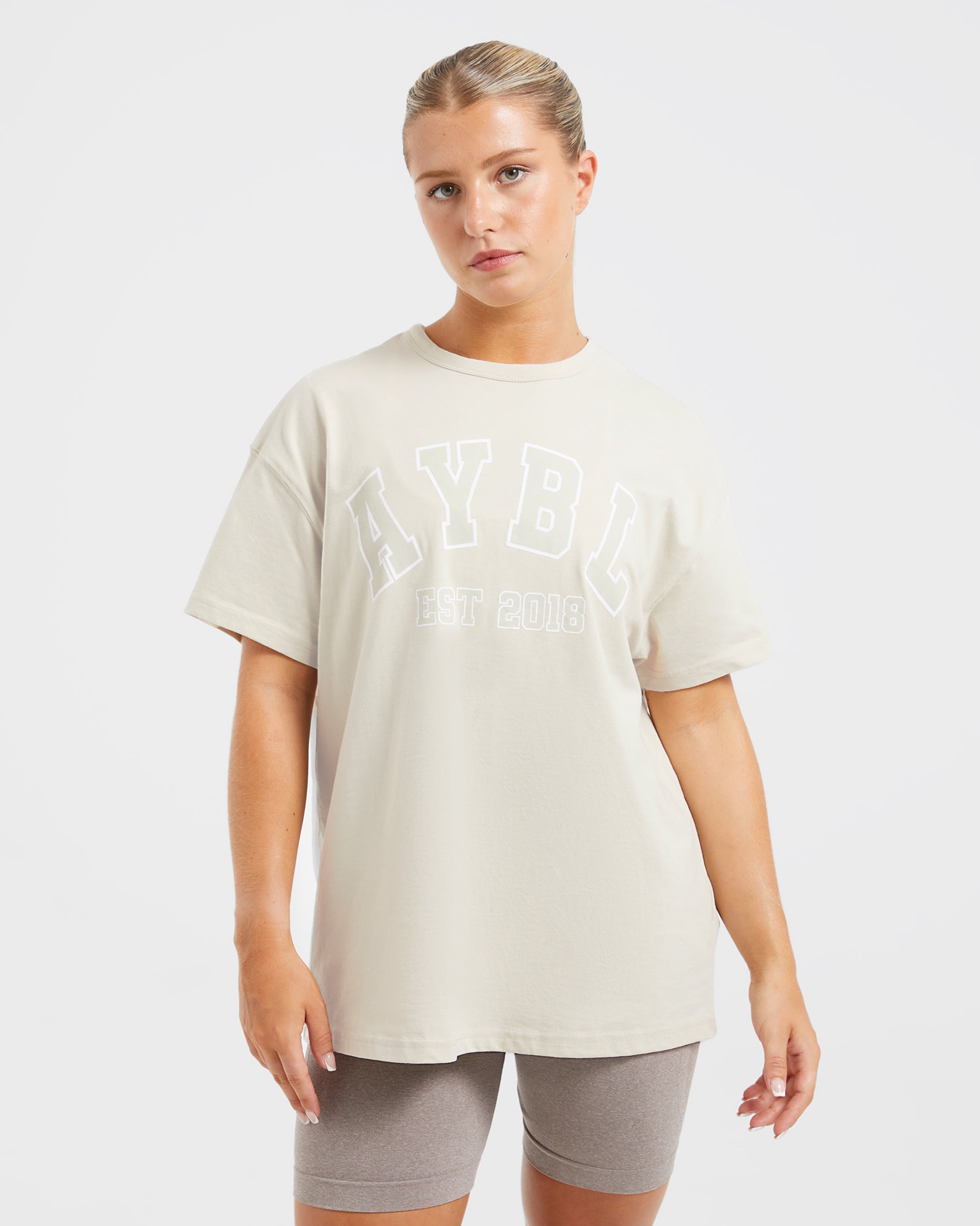 Übergroßes Varsity-T-Shirt – Beige