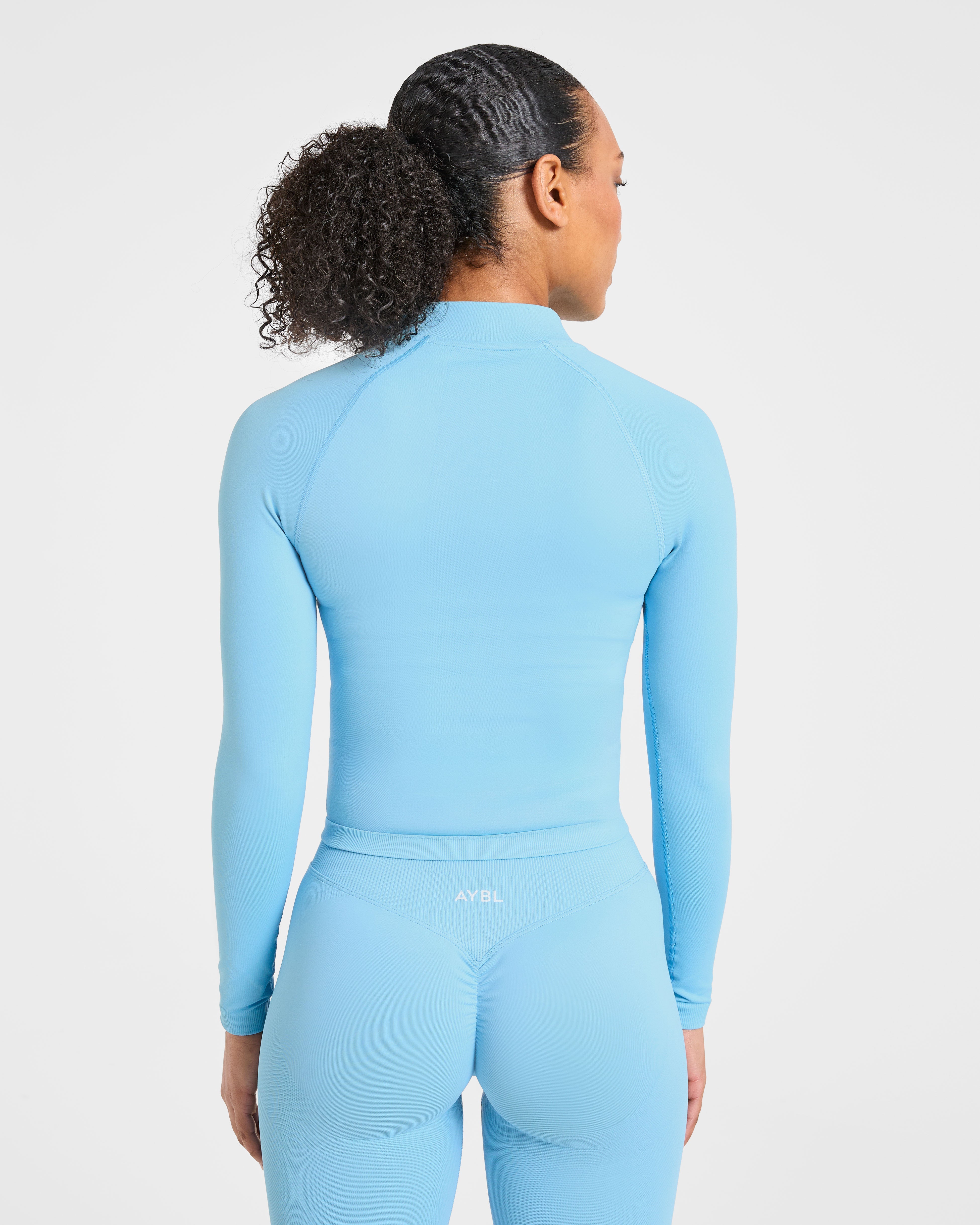 Enhance Seamless Jacket - Powder Blue