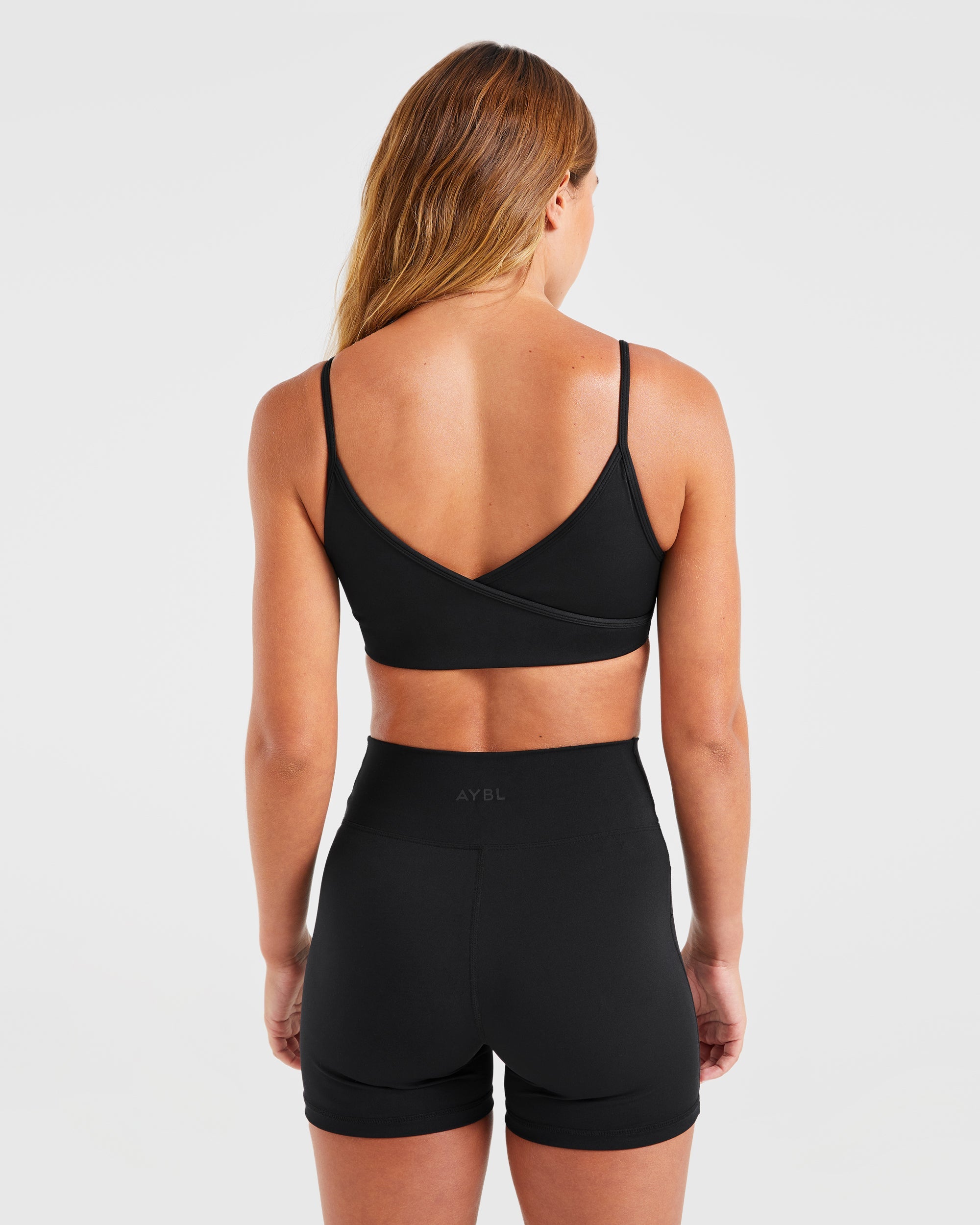 Sculpt Wrap Sports Bra - Black