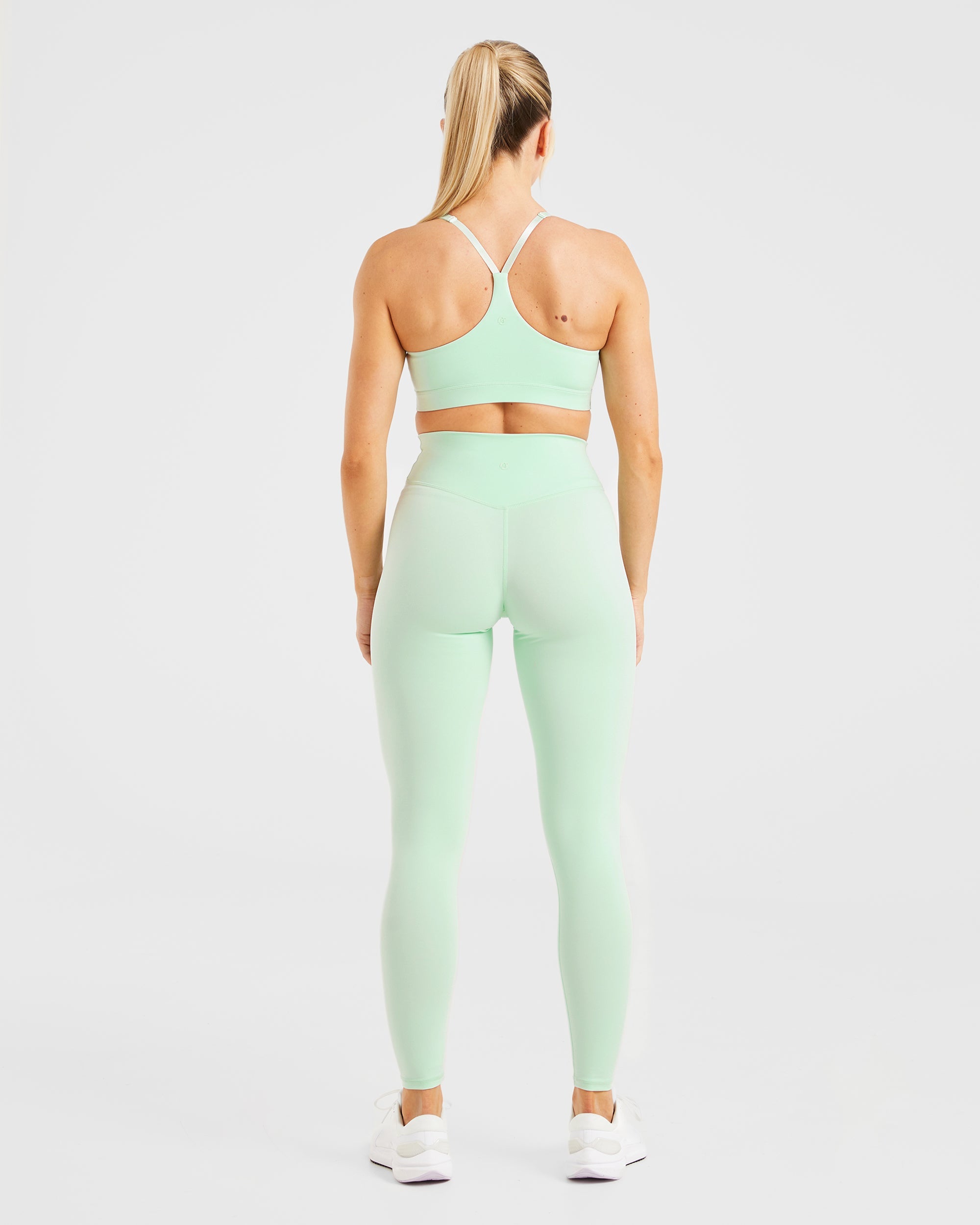 Staple Sports Bra - Mint Green