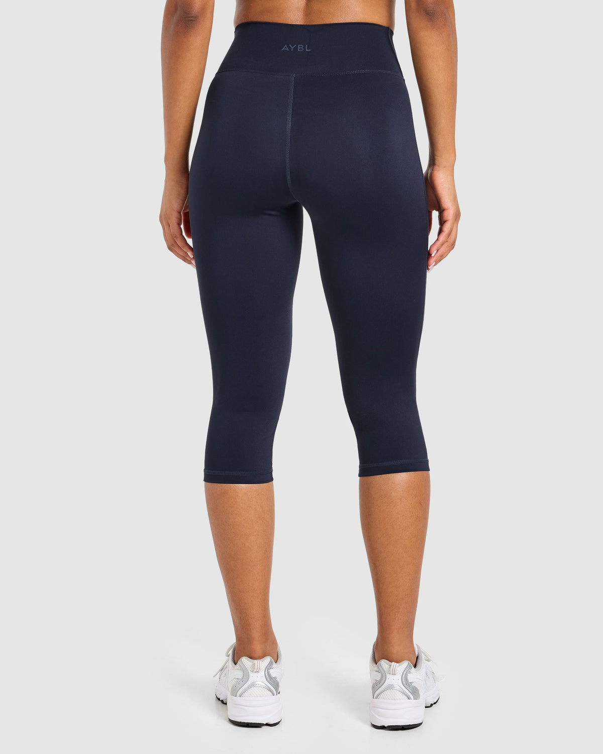 Sculpt Wrap Capri - Navy