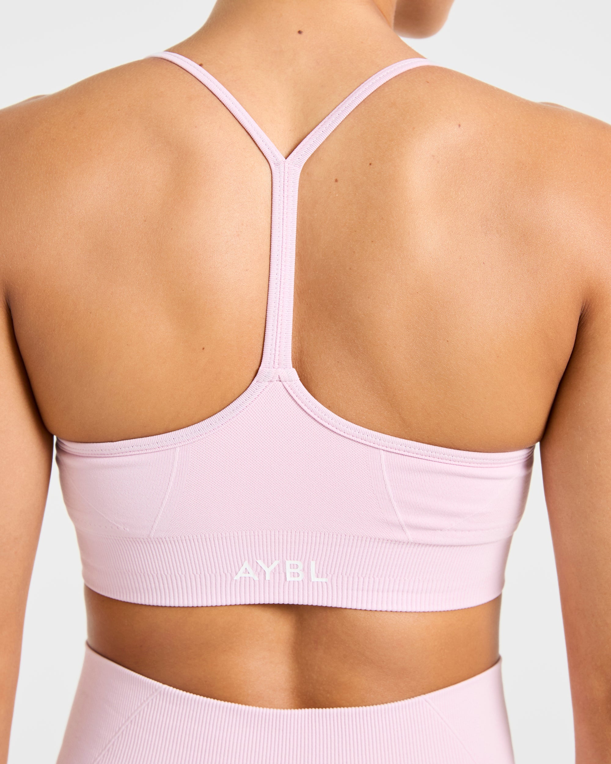 Empower Seamless Sports Bra - Iced Pink