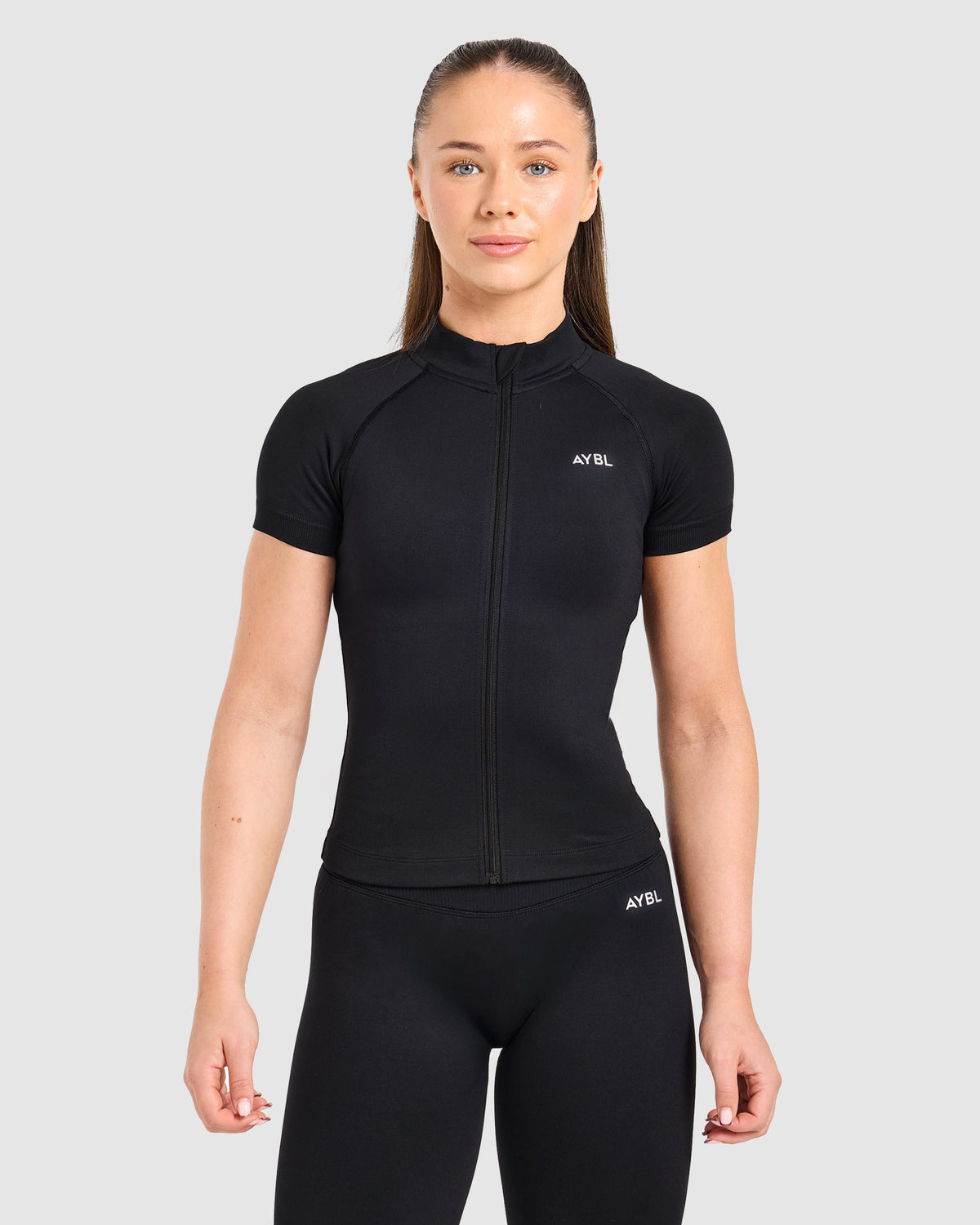 Enhance Seamless Short Sleeve Zip Up Jacket - Black
