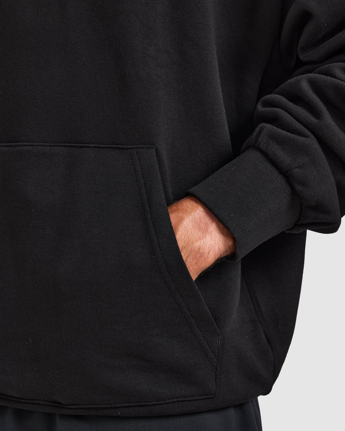 Run Graphic Hoodie - Black