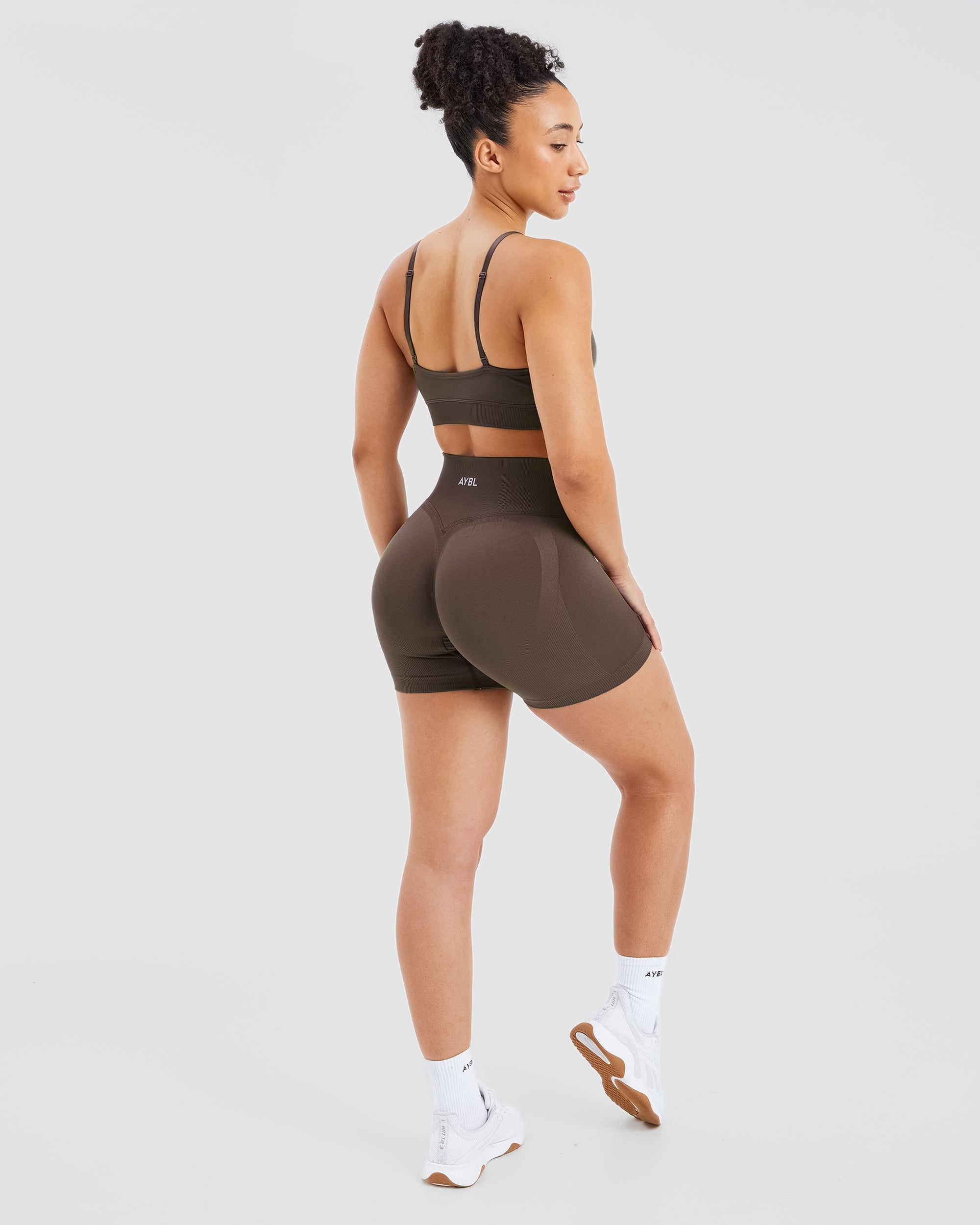 Adapt Seamless Shorts - Brown