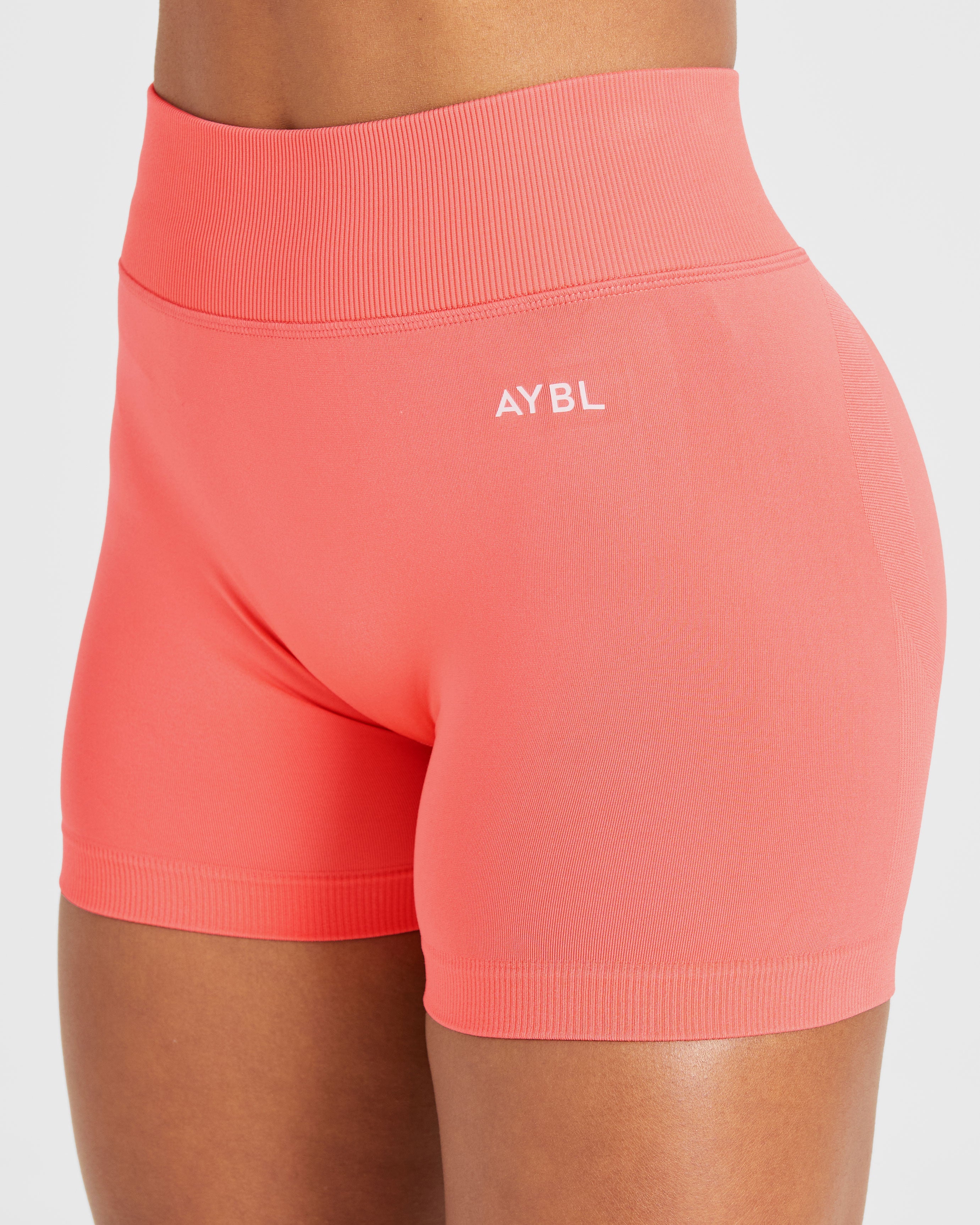 Adapt Seamless Shorts - Summer Peach
