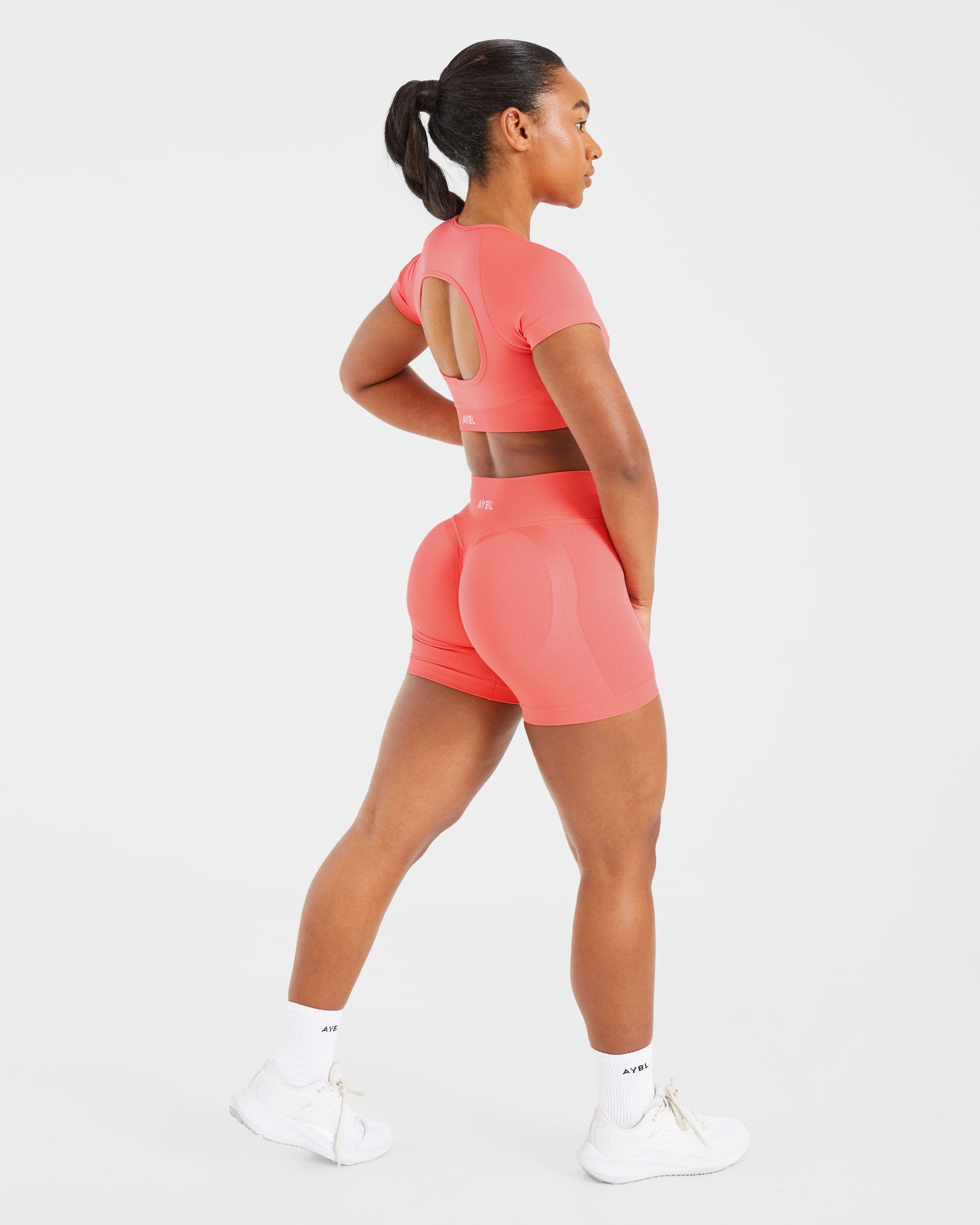 Adapt Seamless Shorts - Summer Peach