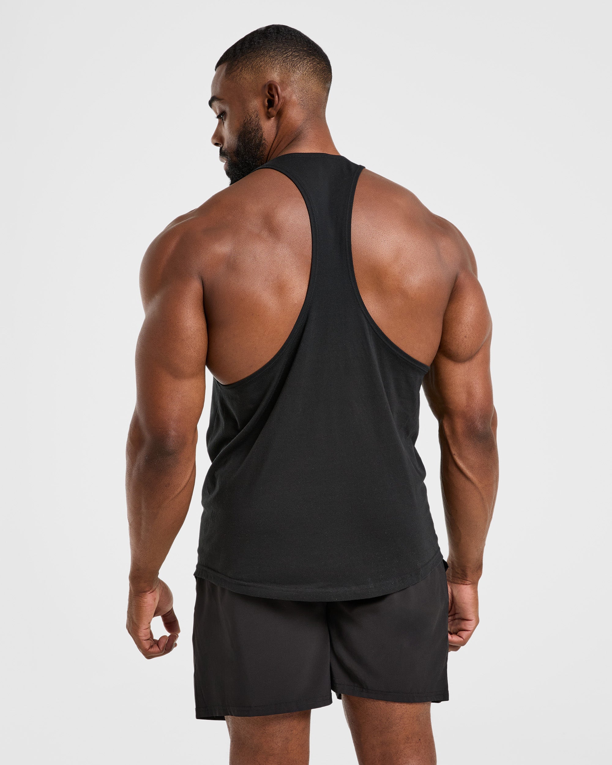 Essential Stringer – Schwarz