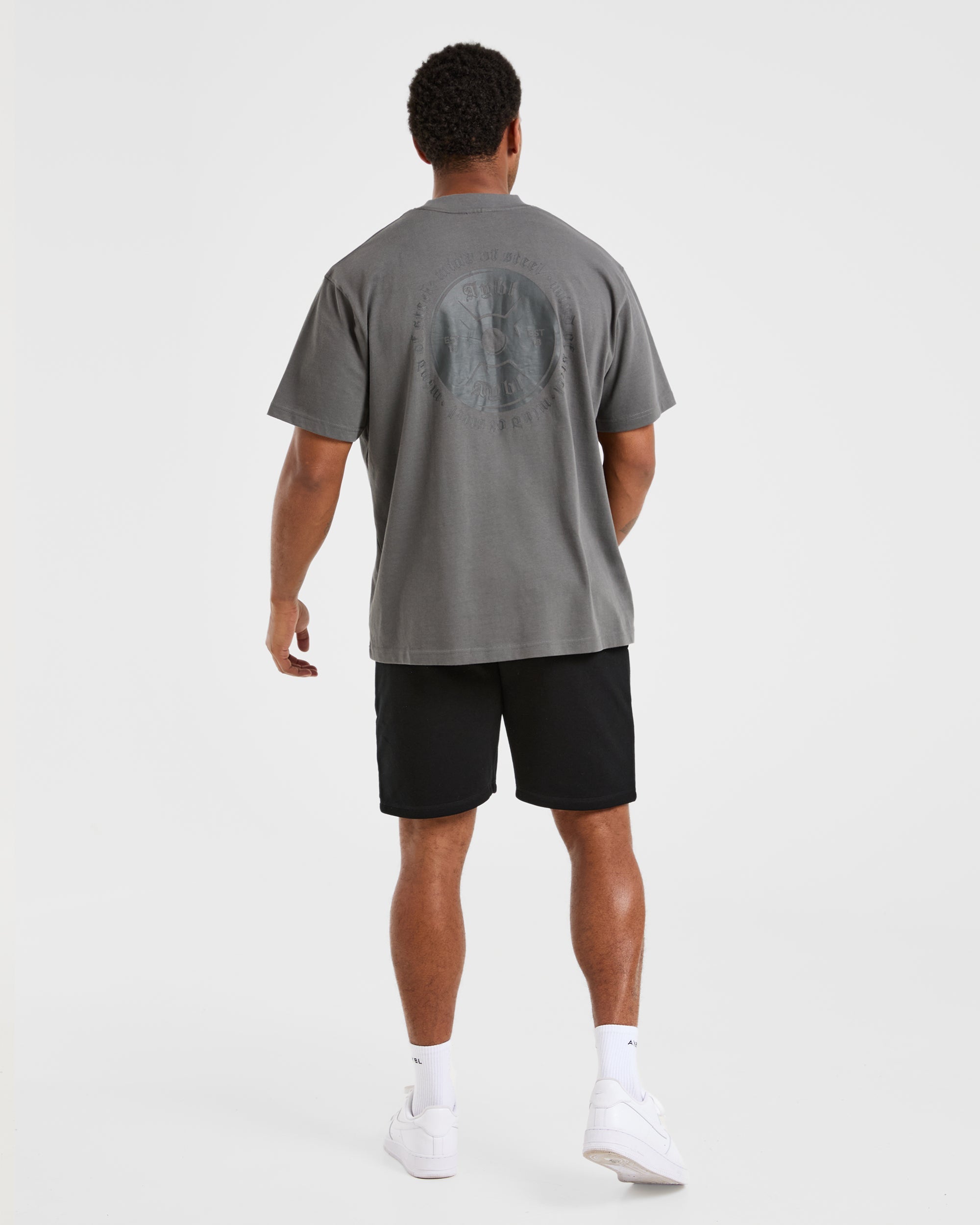 Essential Lightweight 7" Shorts - Black