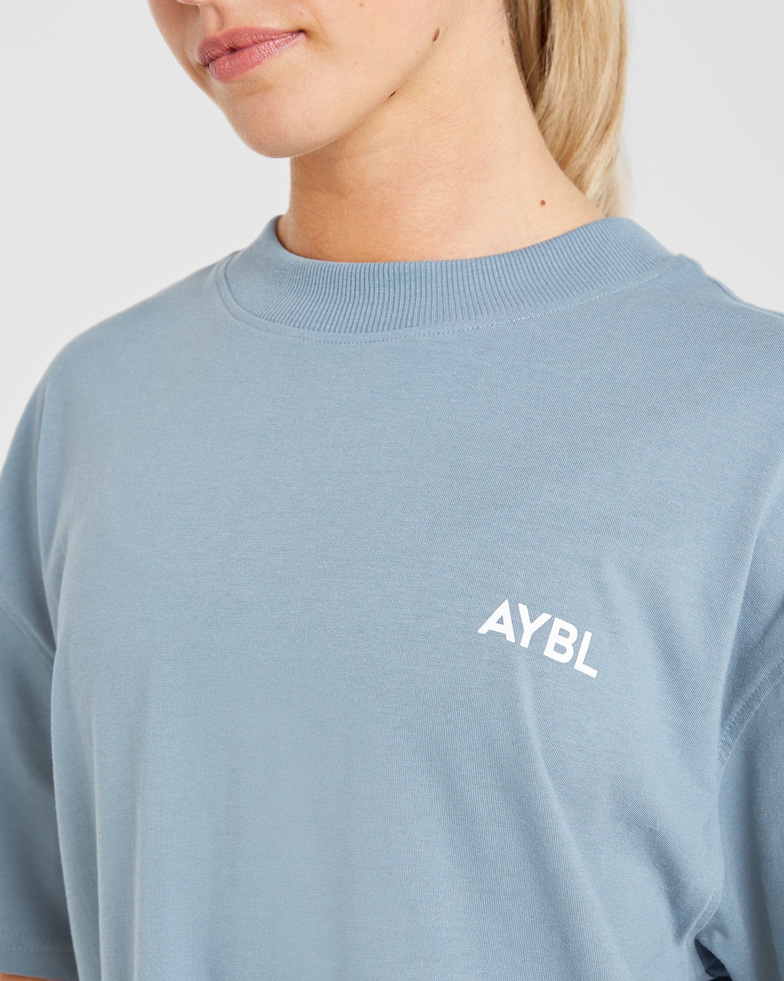 AYBL Club Übergroßes T-Shirt – Vintage Blau