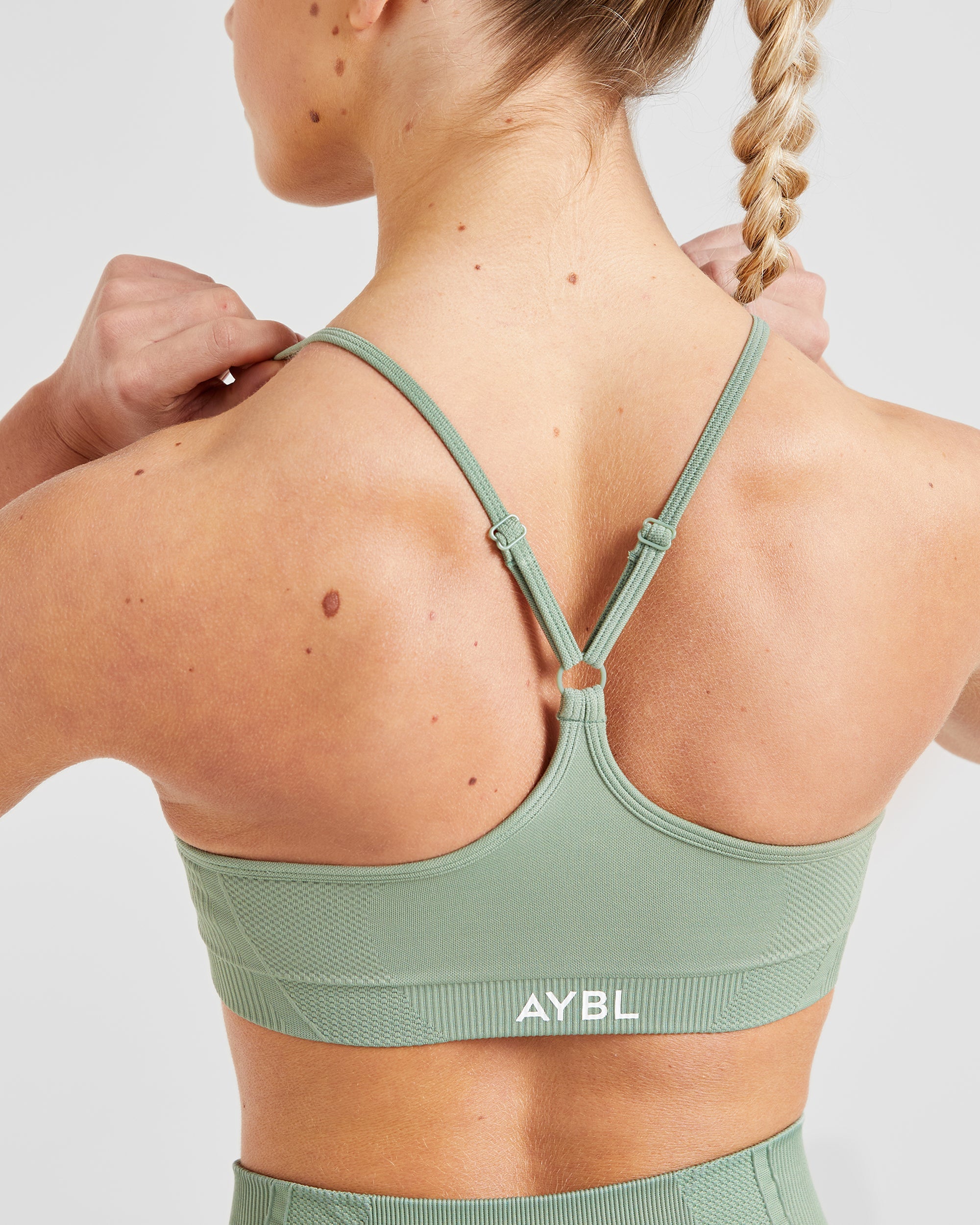 Balance V3 Seamless Strappy Sports Bra - Grove Green