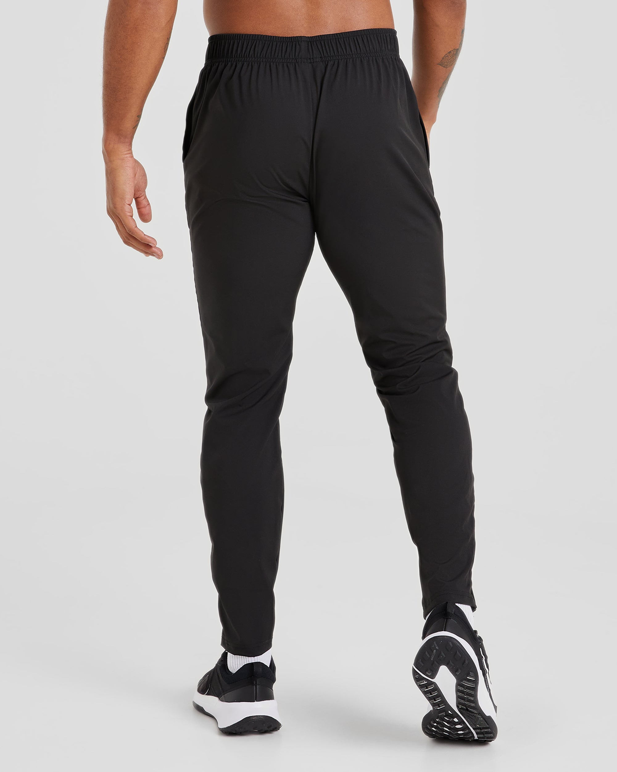 Ascend Woven Joggers - Black