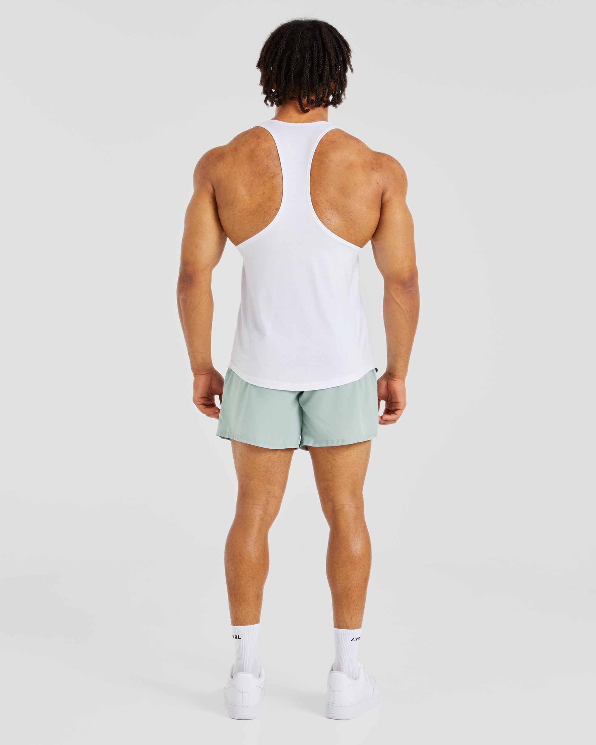 Core 5" Shorts – gewaschener Salbei