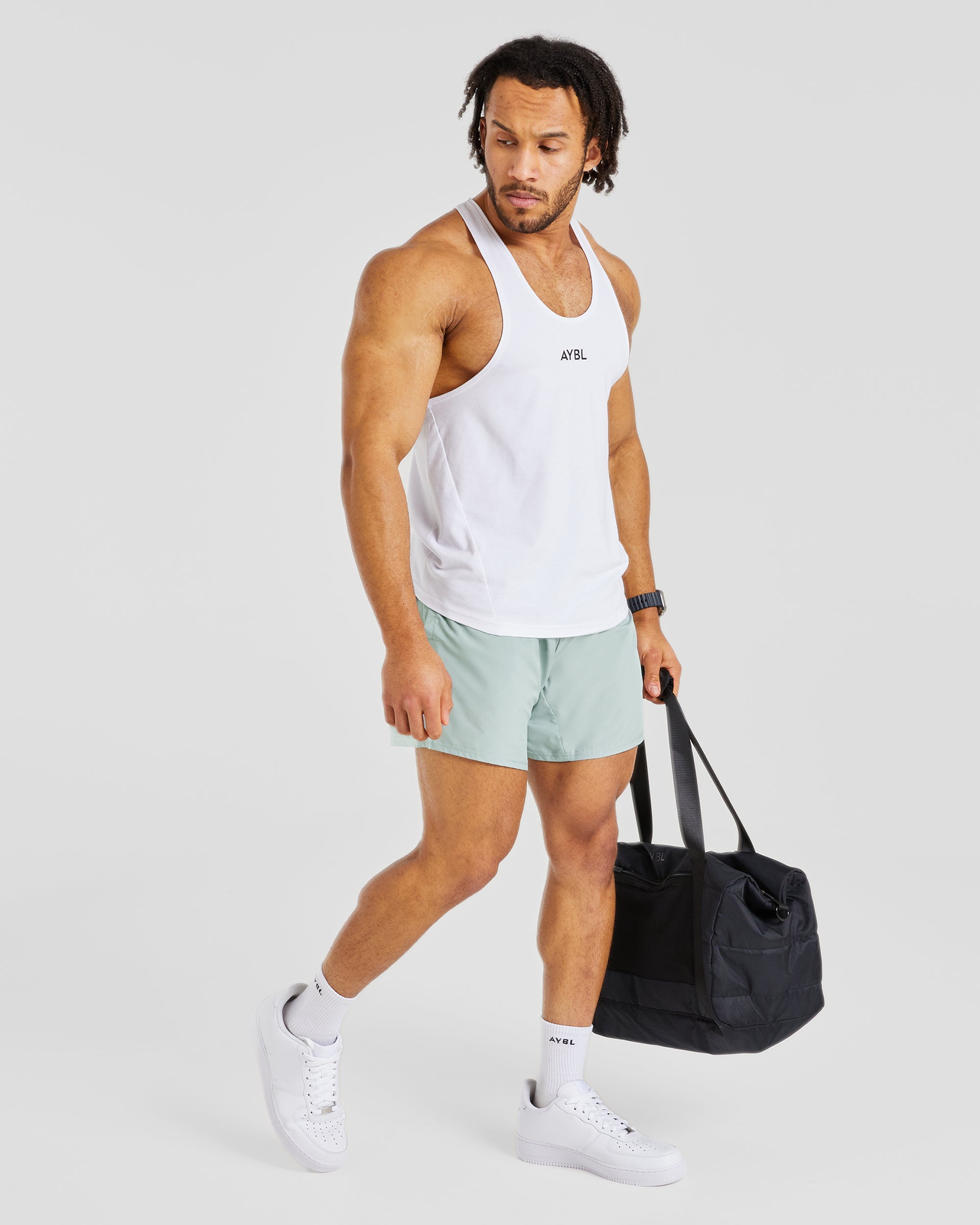 Core 5" Shorts – gewaschener Salbei