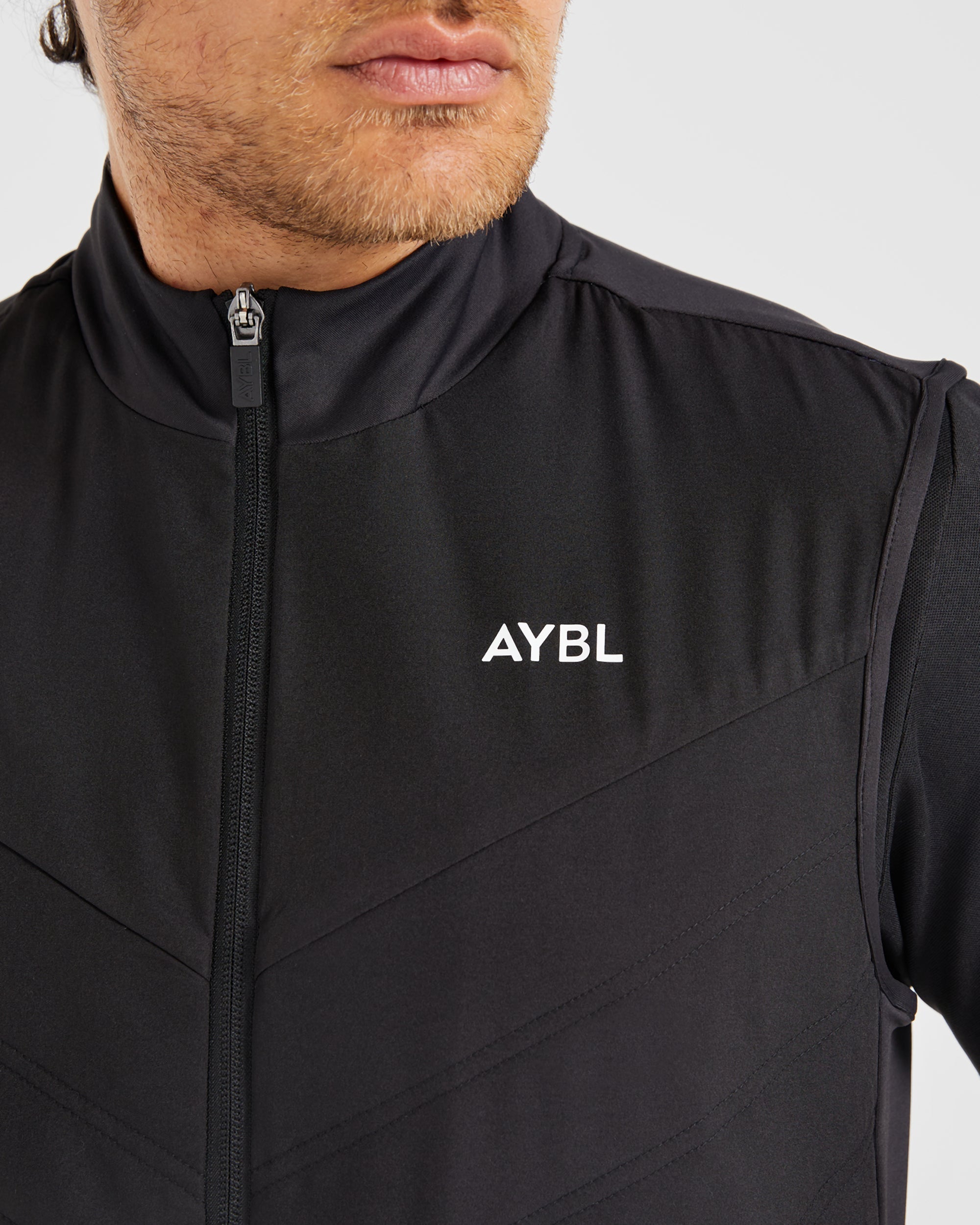 Performance Hybrid Gilet - Black