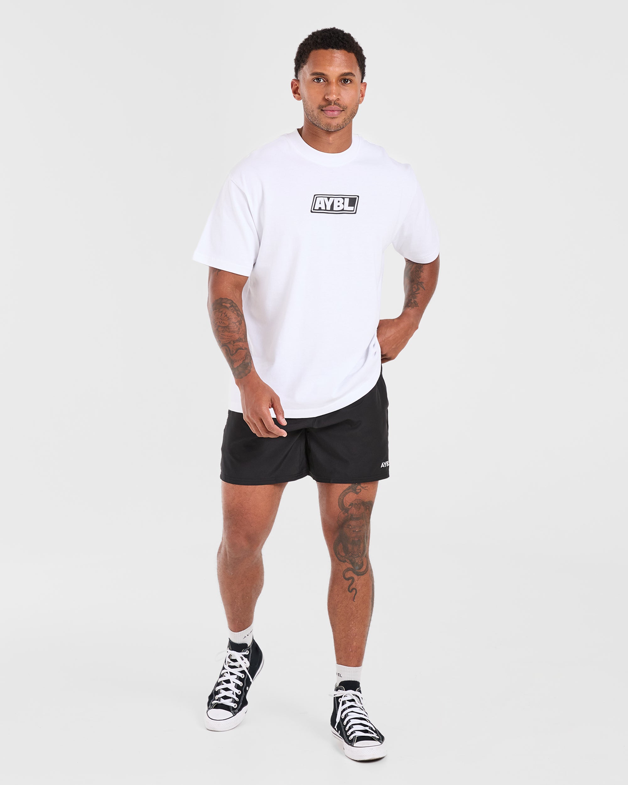 Core 5" Shorts – Schwarz