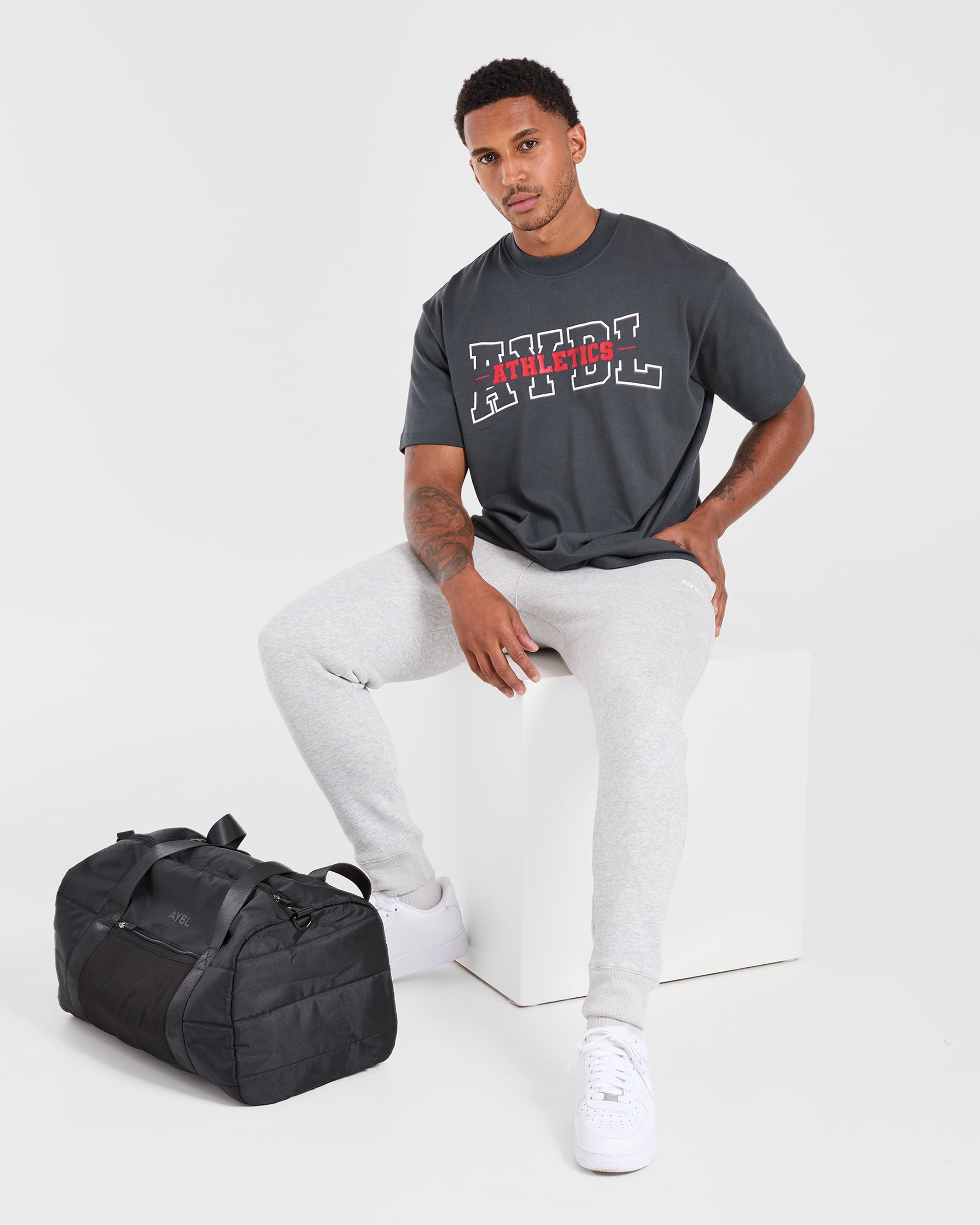 Essential Joggers – Grau meliert