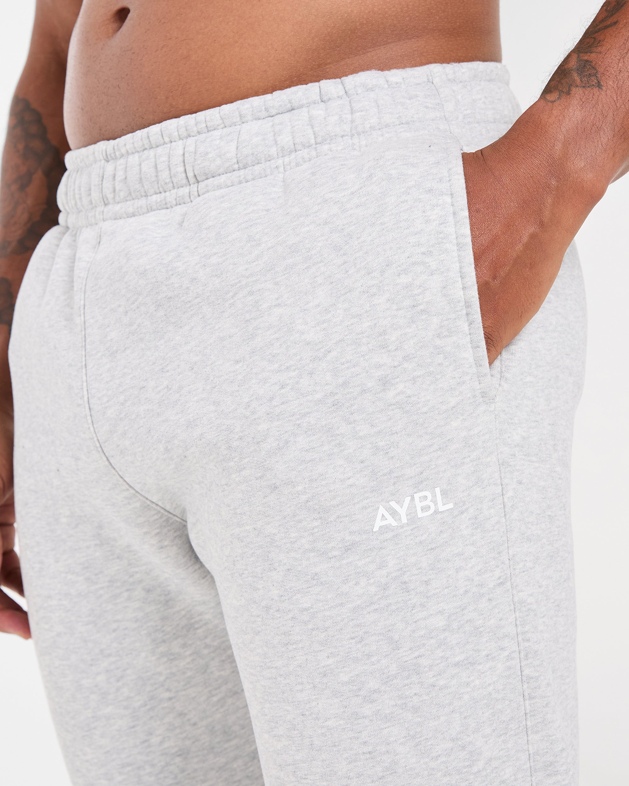 Essential Joggers – Grau meliert