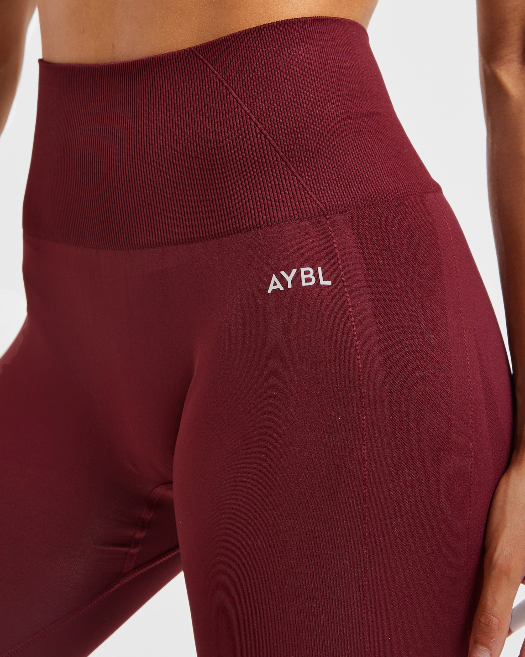 Nahtlose Leggings „Empower“ – Rotwein