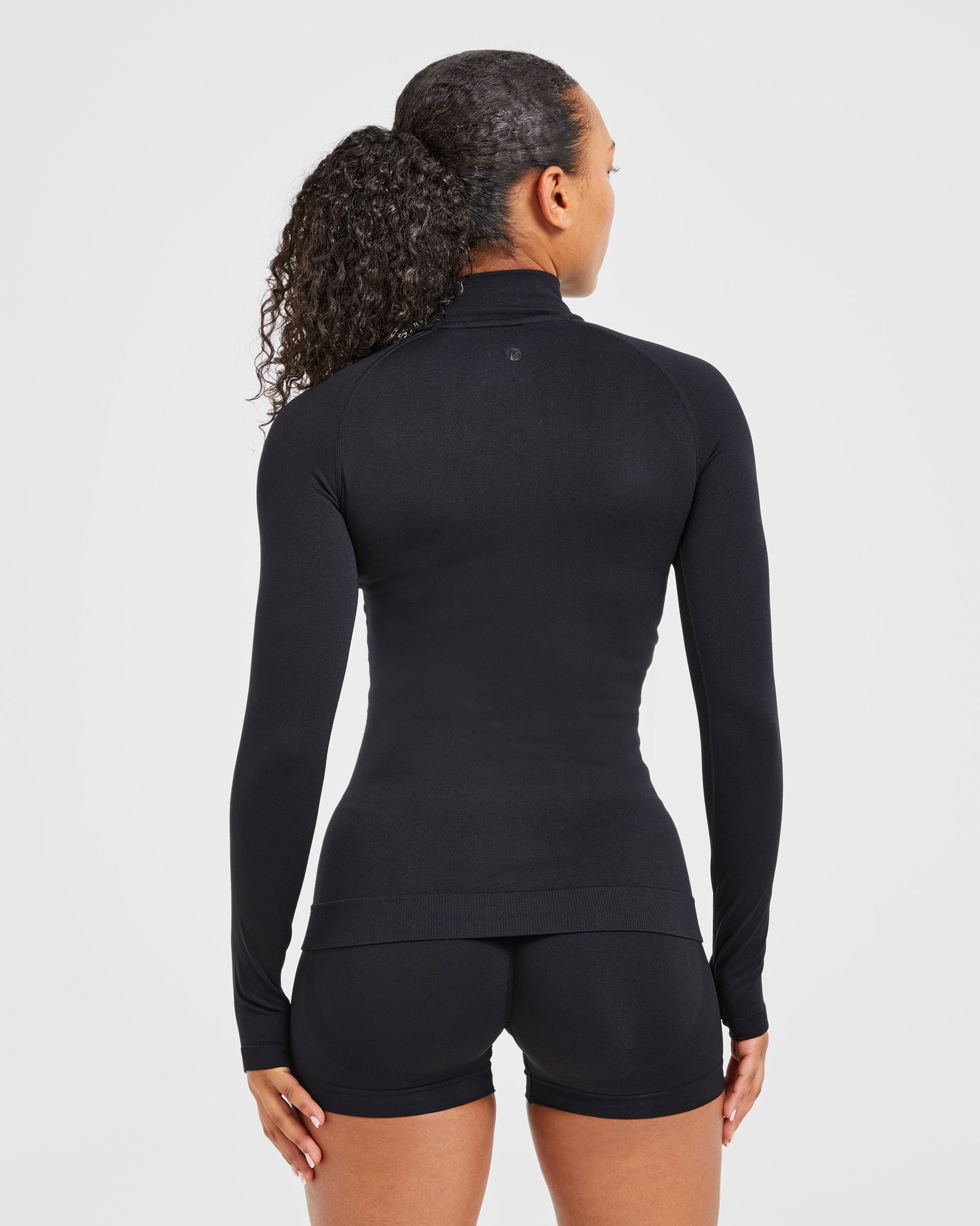 Essential Seamless 1/2 Zip Pullover – Schwarz