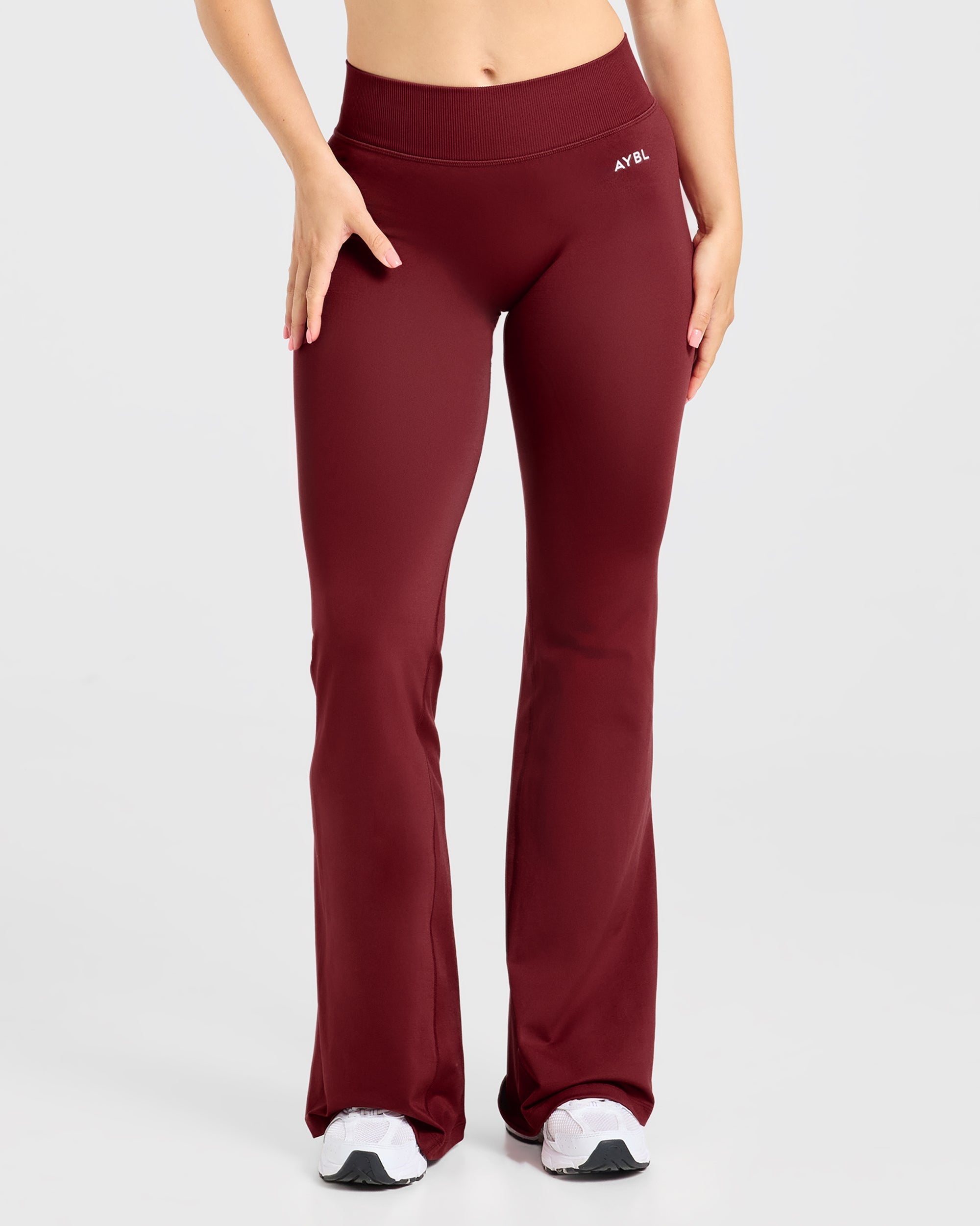 Adapt Seamless Flared Leggings - Autumn Red