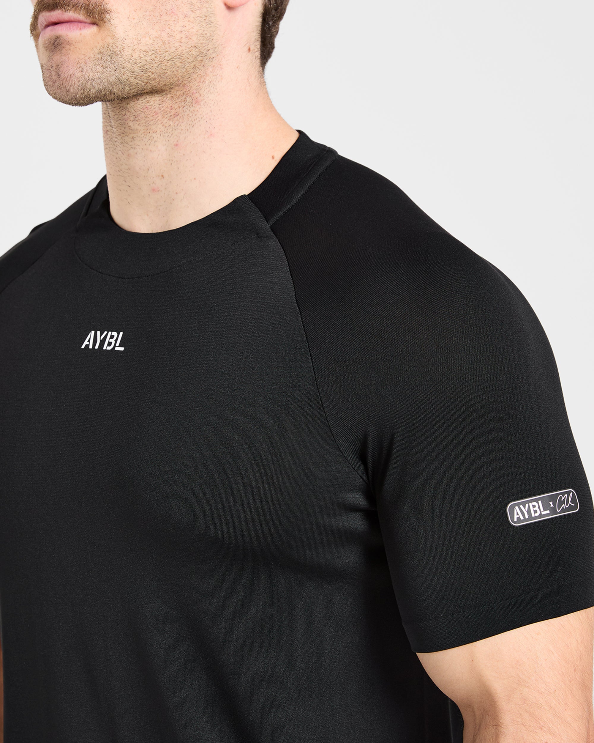 Cam Kissel x Seamless T Shirt - Black