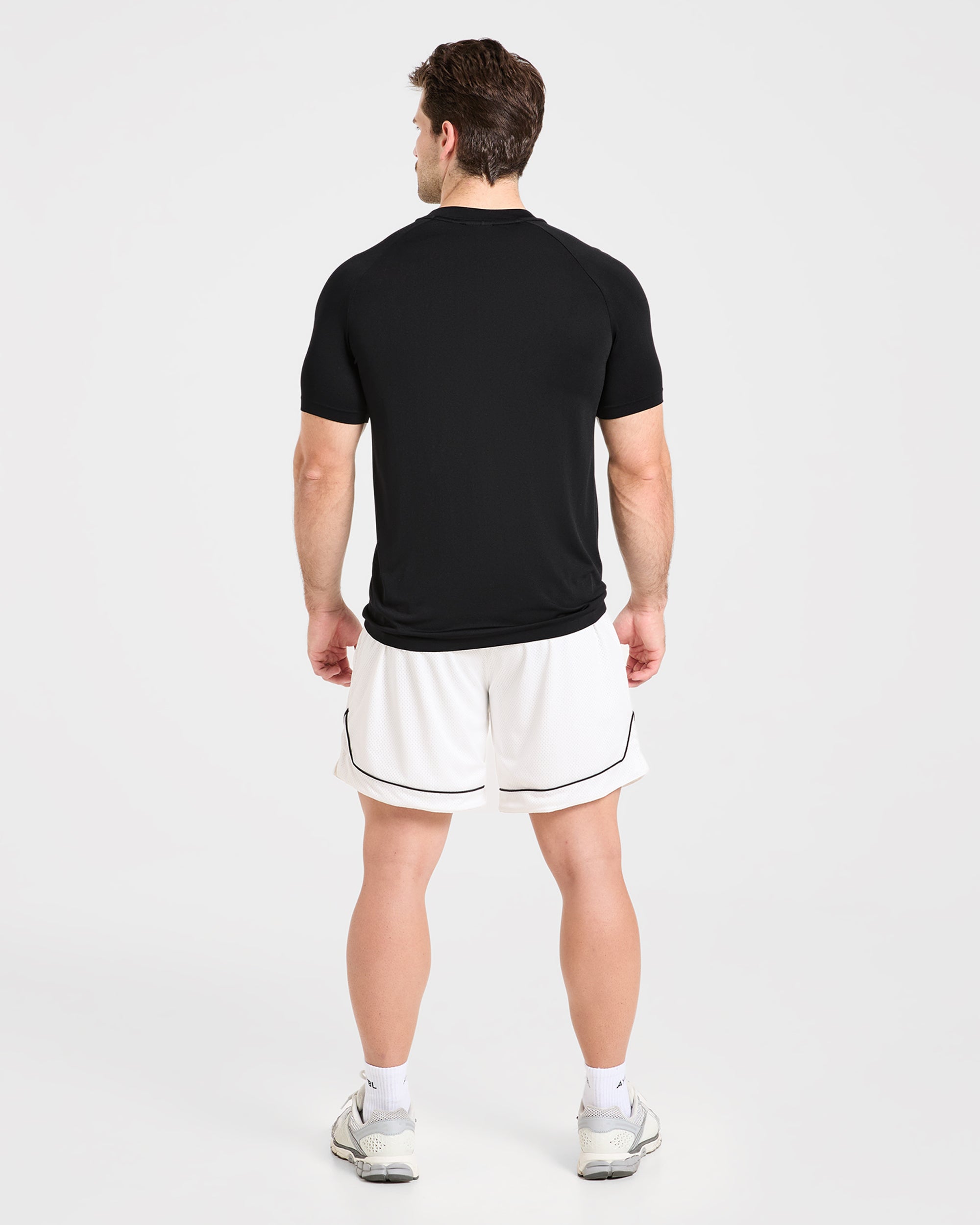 Cam Kissel x Seamless T Shirt - Black