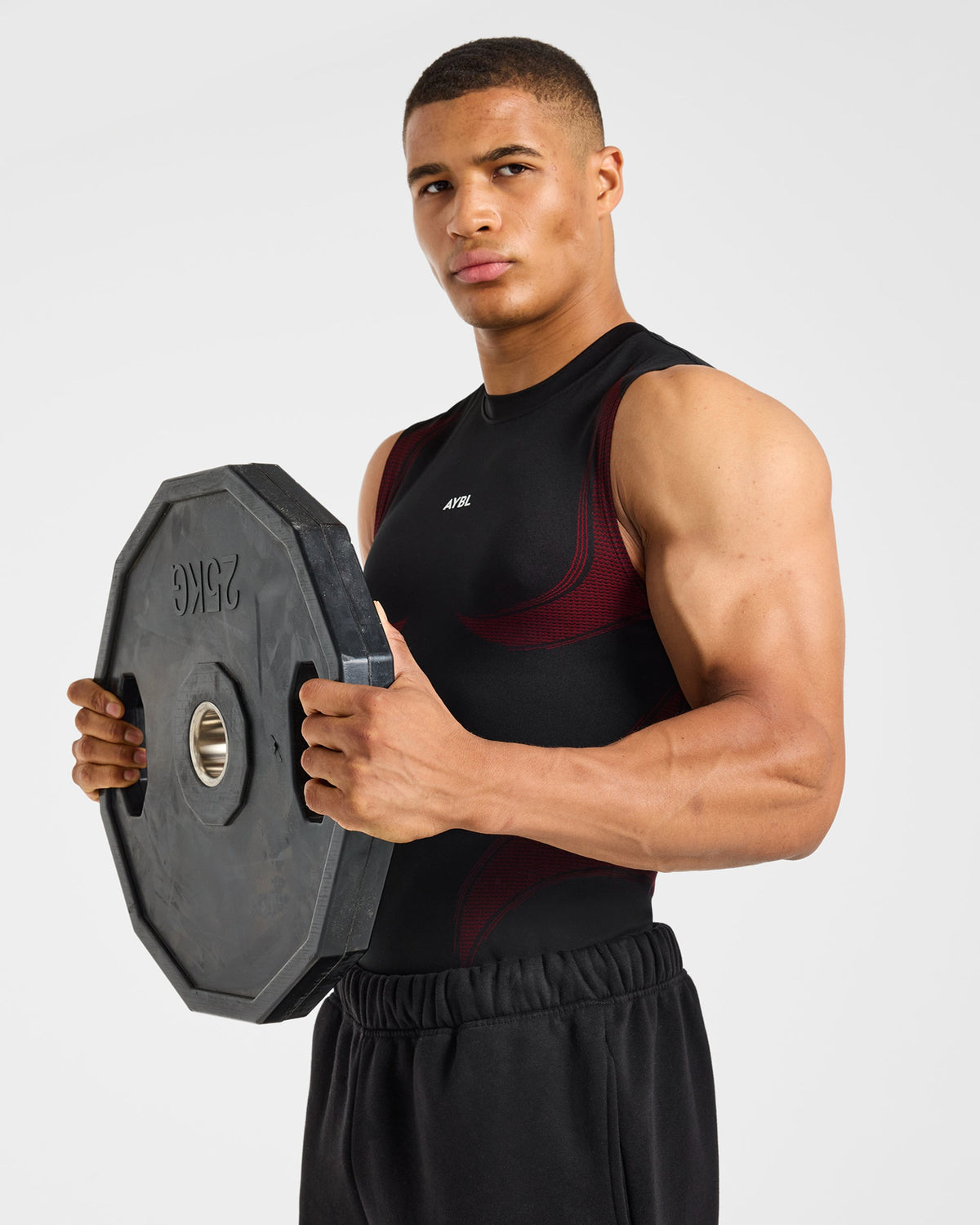 Charge Seamless Tank - Black/Red
