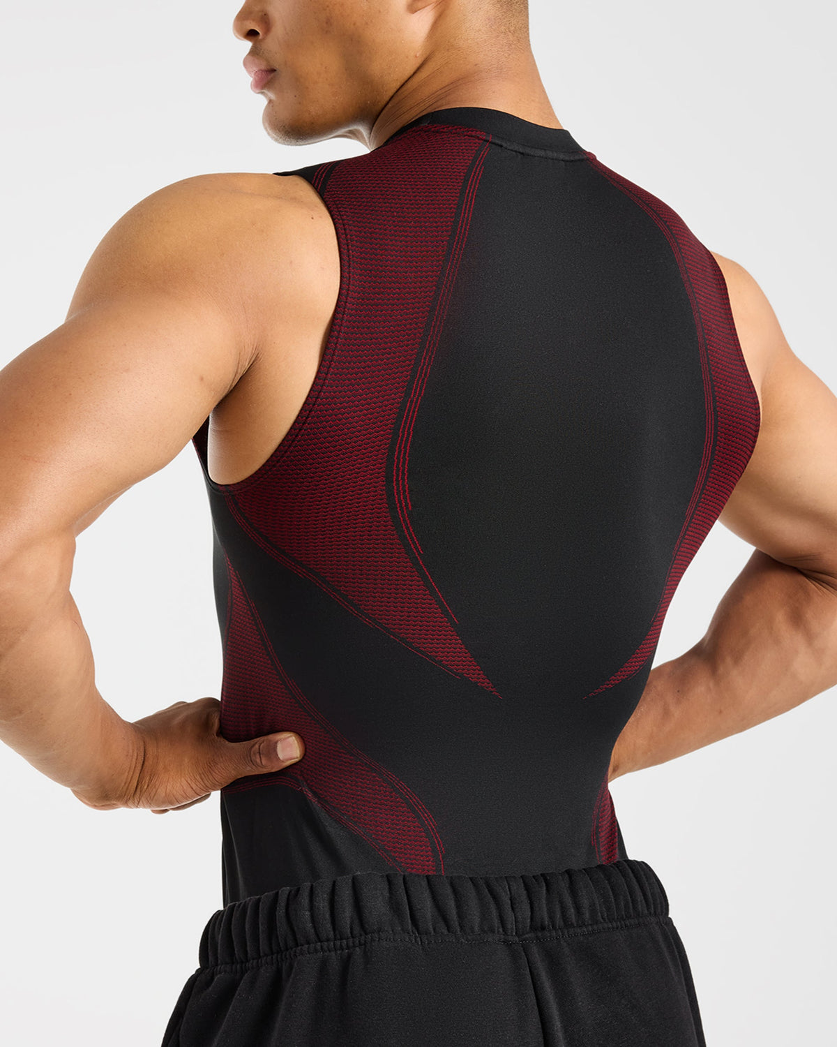 Charge Seamless Tank - Black/Red