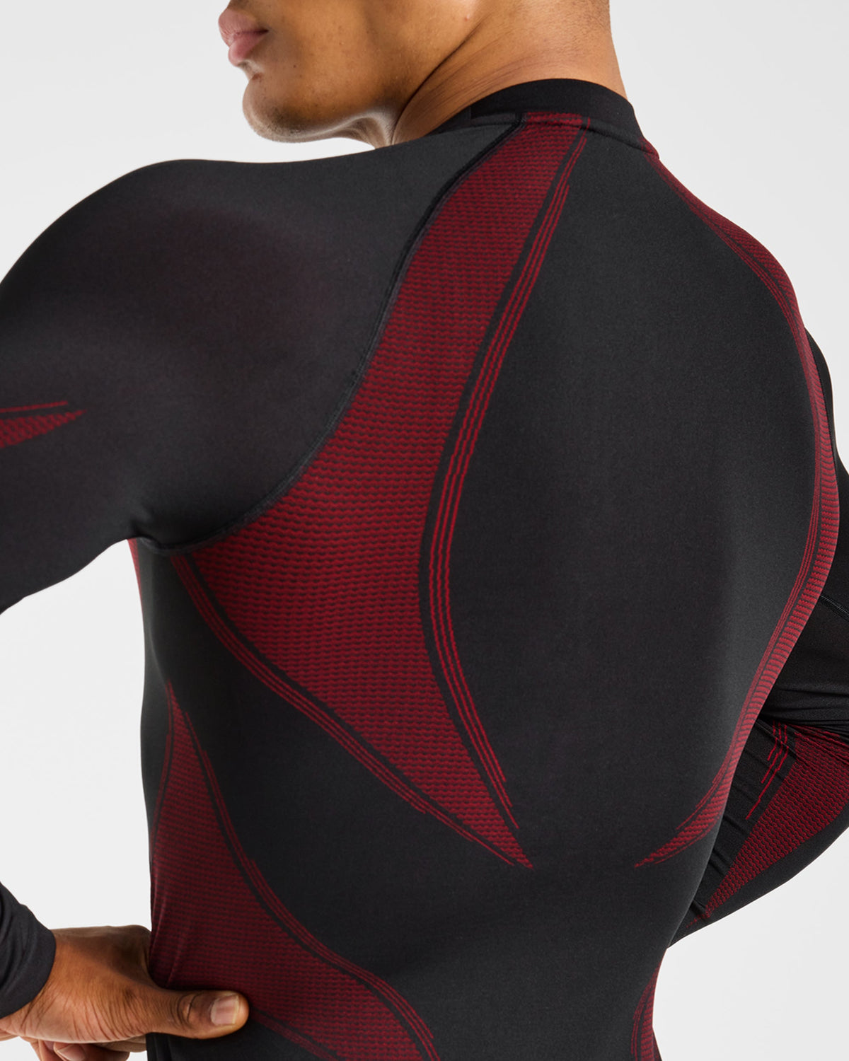 Charge Seamless Long Sleeve T Shirt - Black/Red