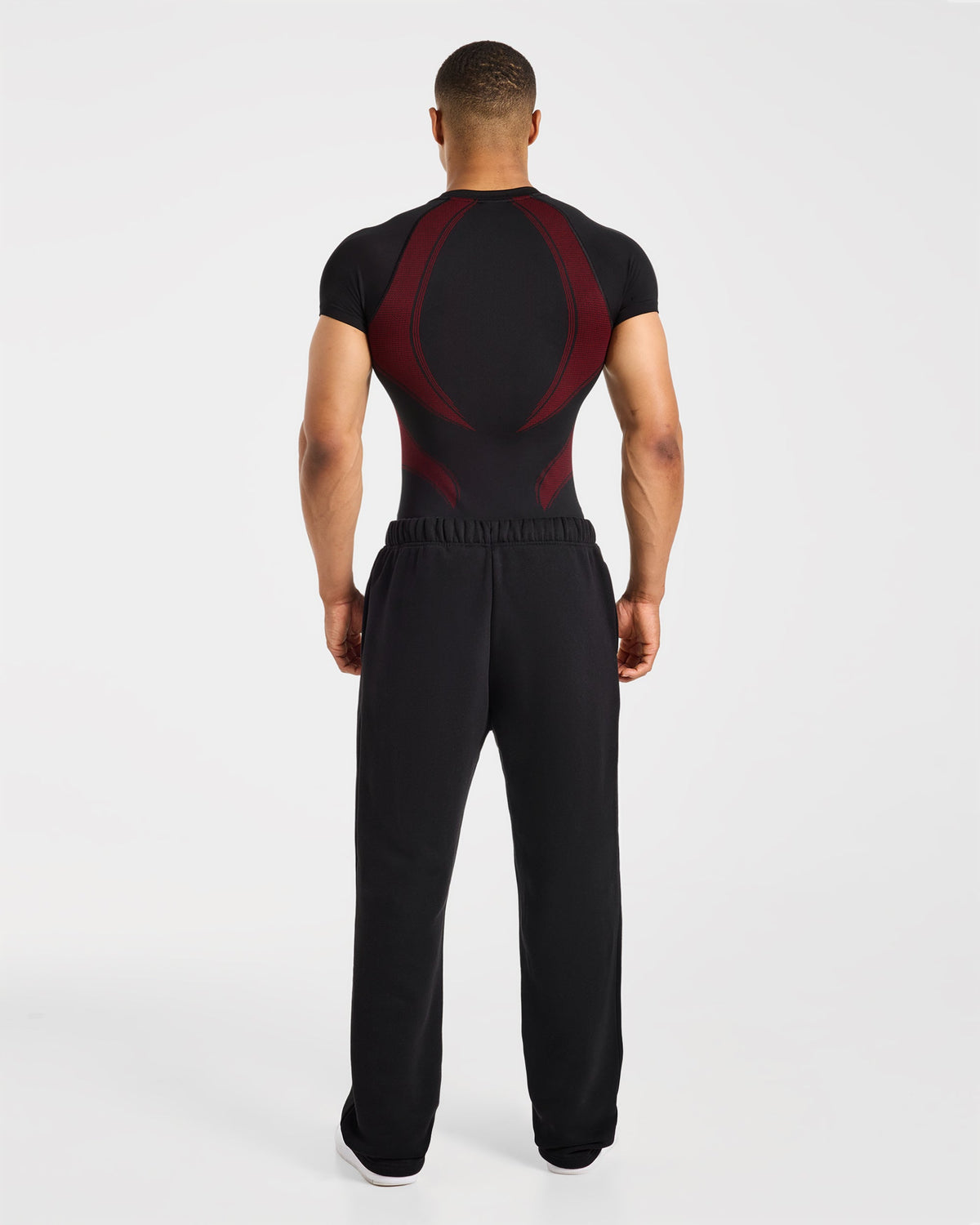 Charge Seamless T Shirt - Black/Red
