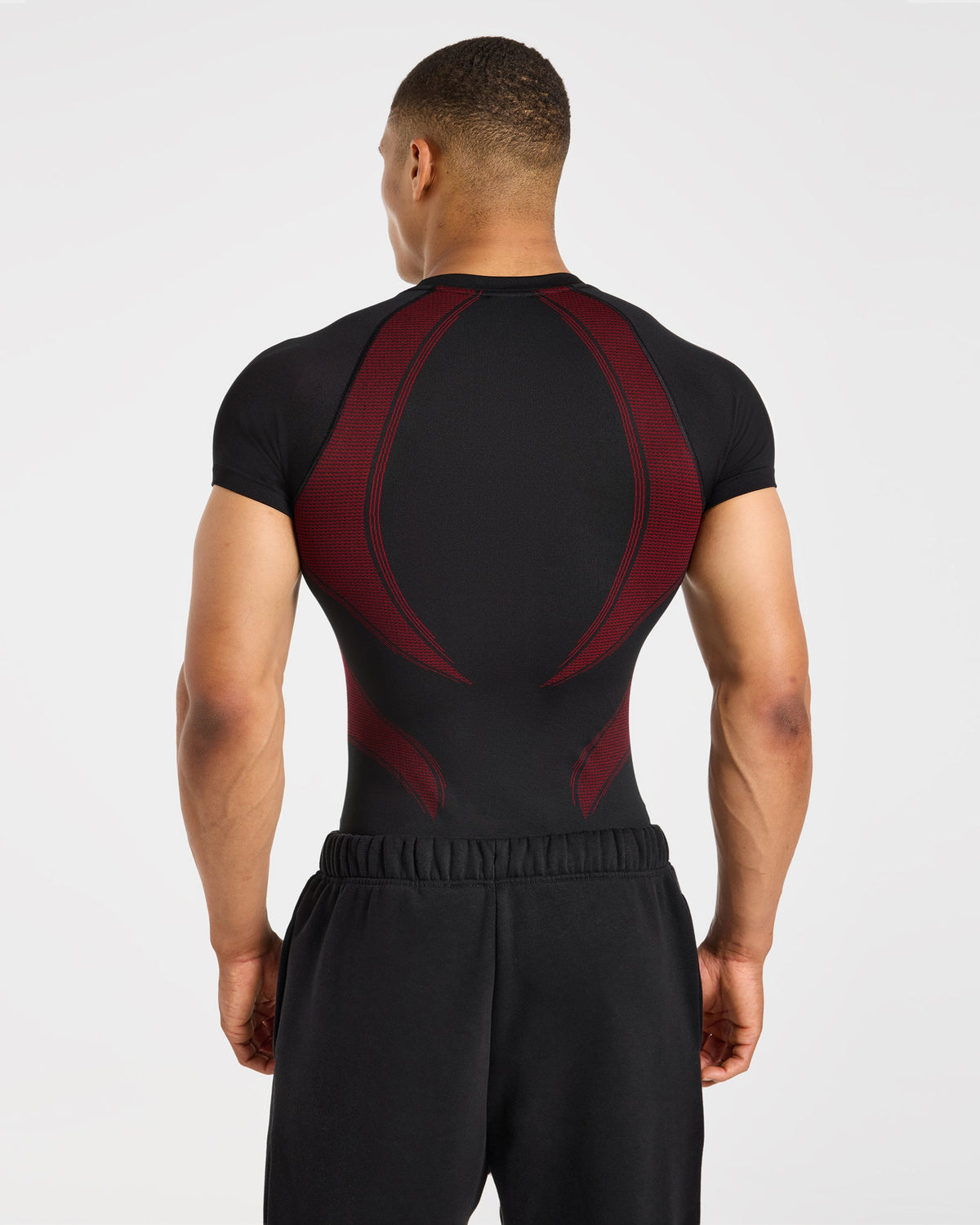 Charge Seamless T Shirt - Black/Red