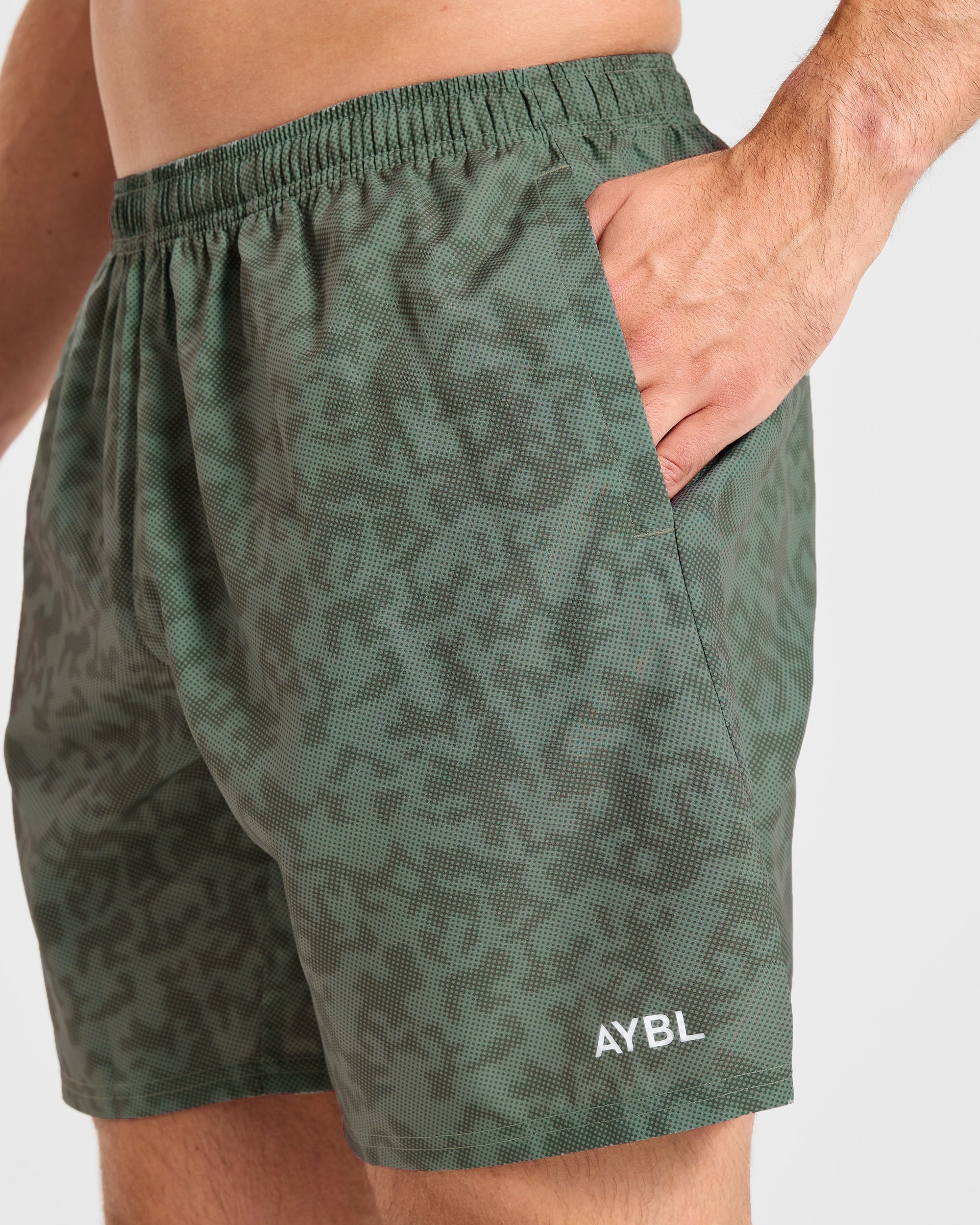Core 7" Shorts - Olive Camo