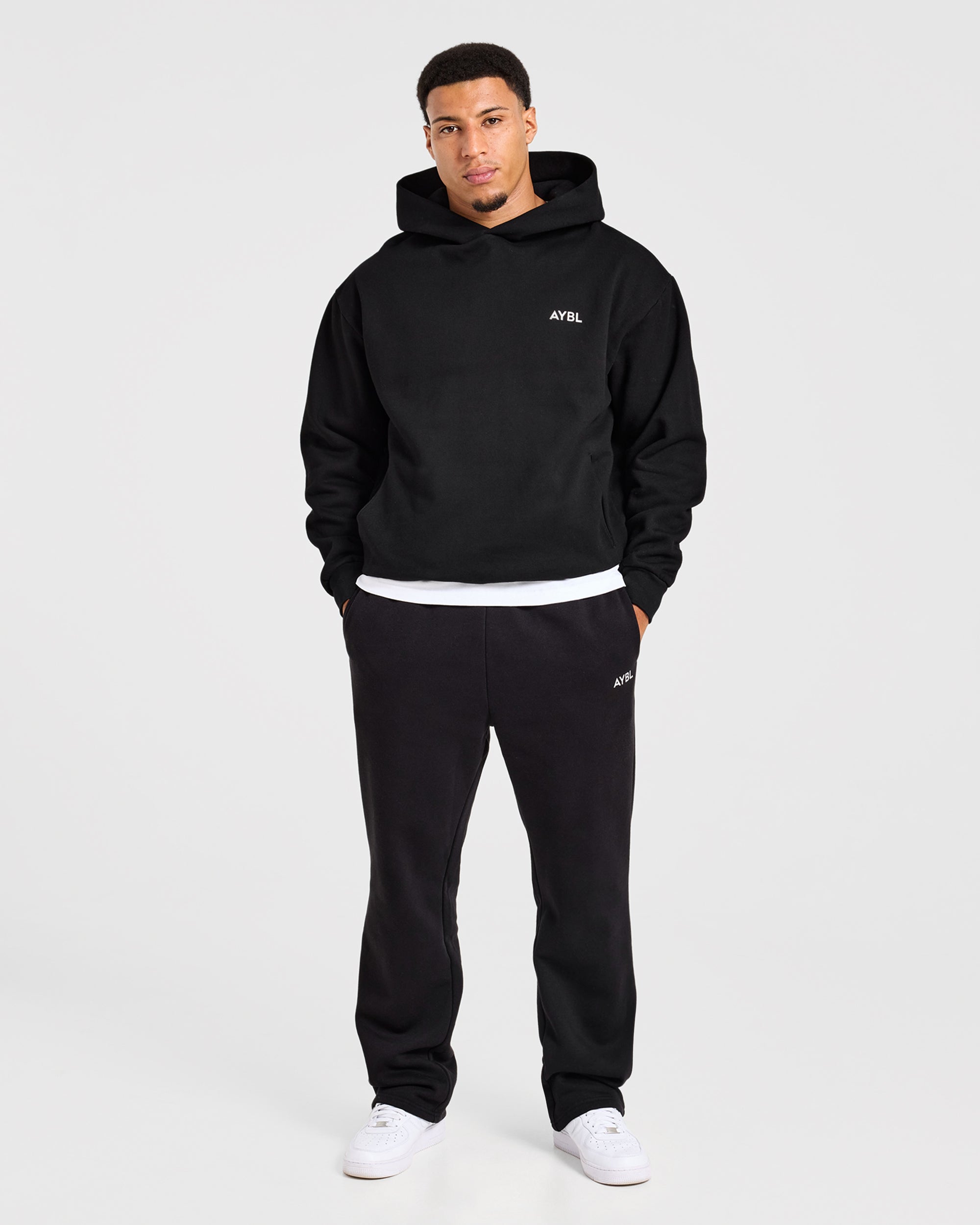 Essential übergroßer Kapuzenpullover – Schwarz