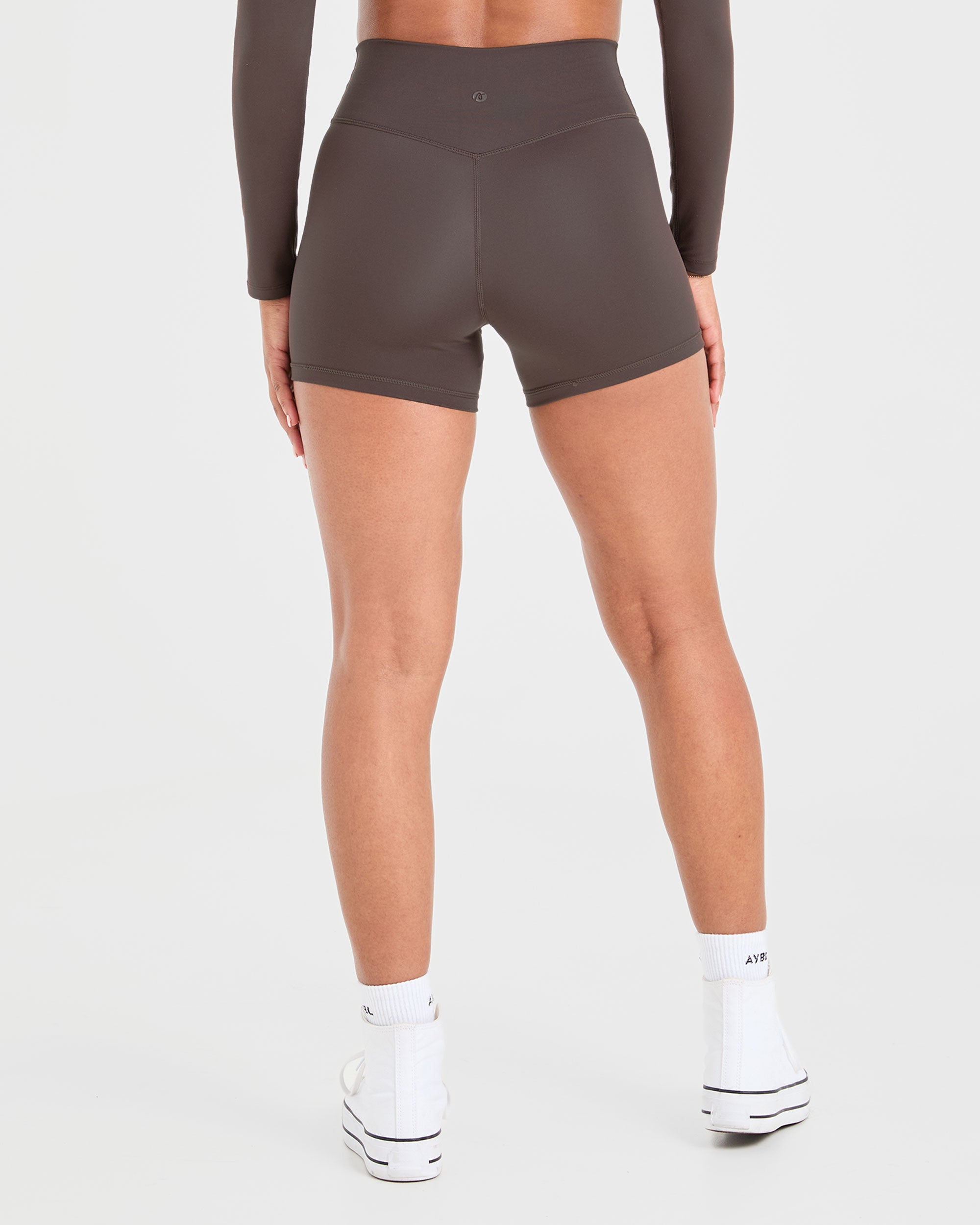 Staple Shorts - Coffee Brown