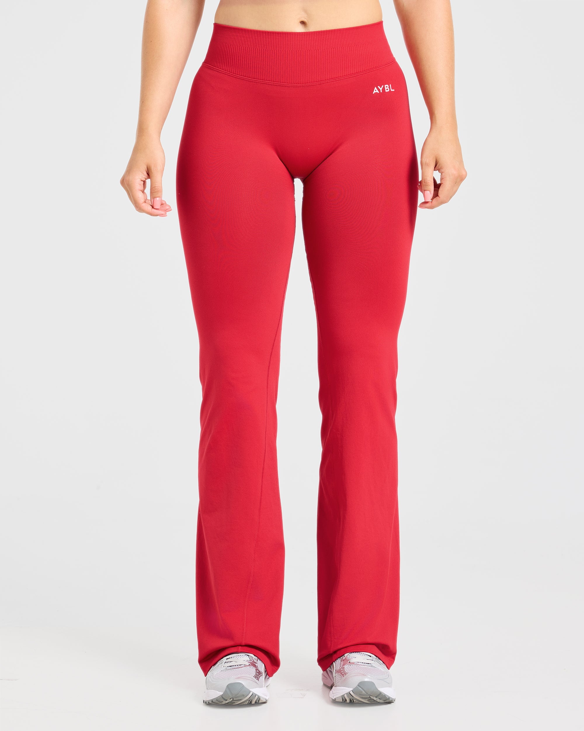 Enhance Seamless Flared Leggings - Red
