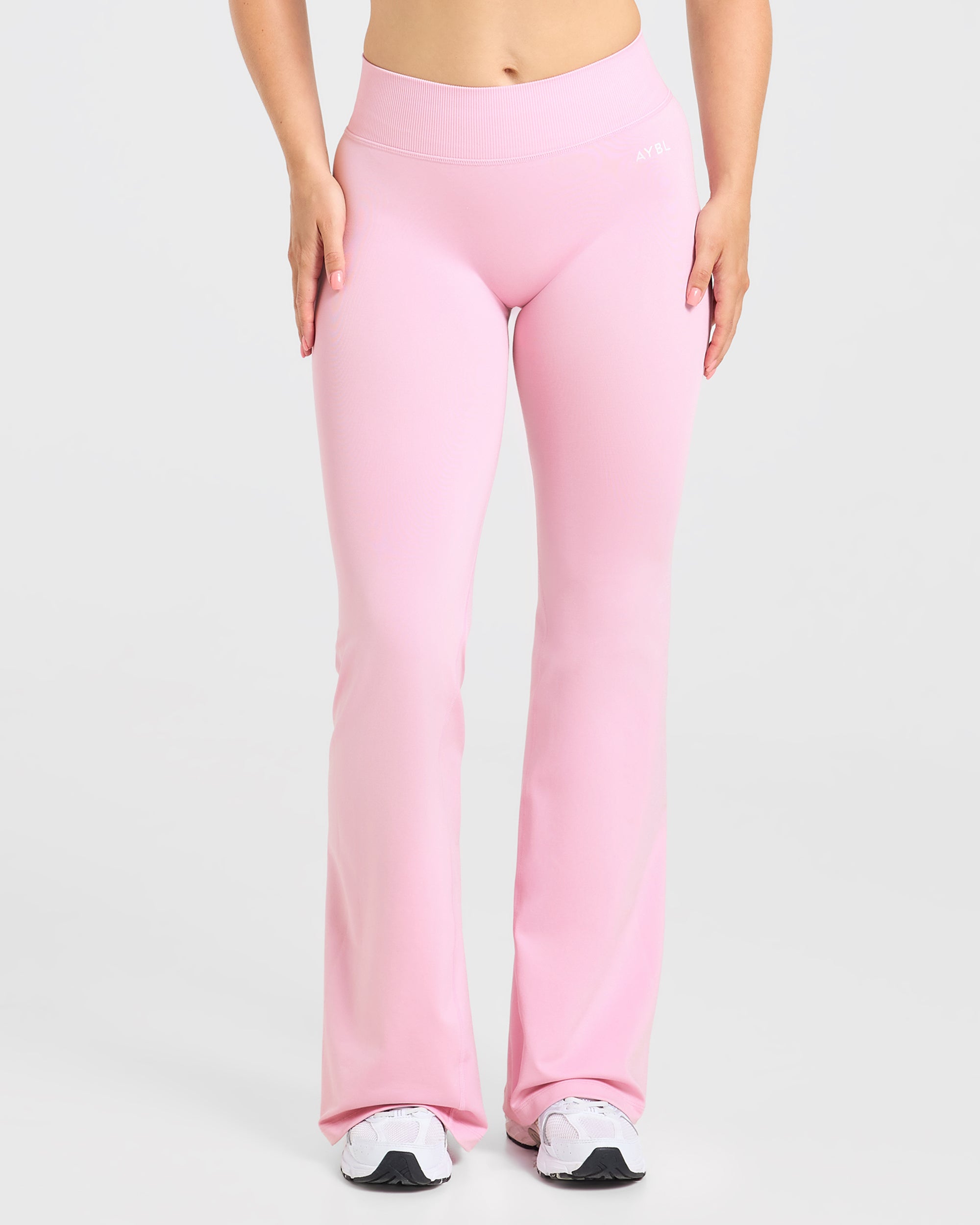 Adapt Seamless Flared Leggings - Spring Pink