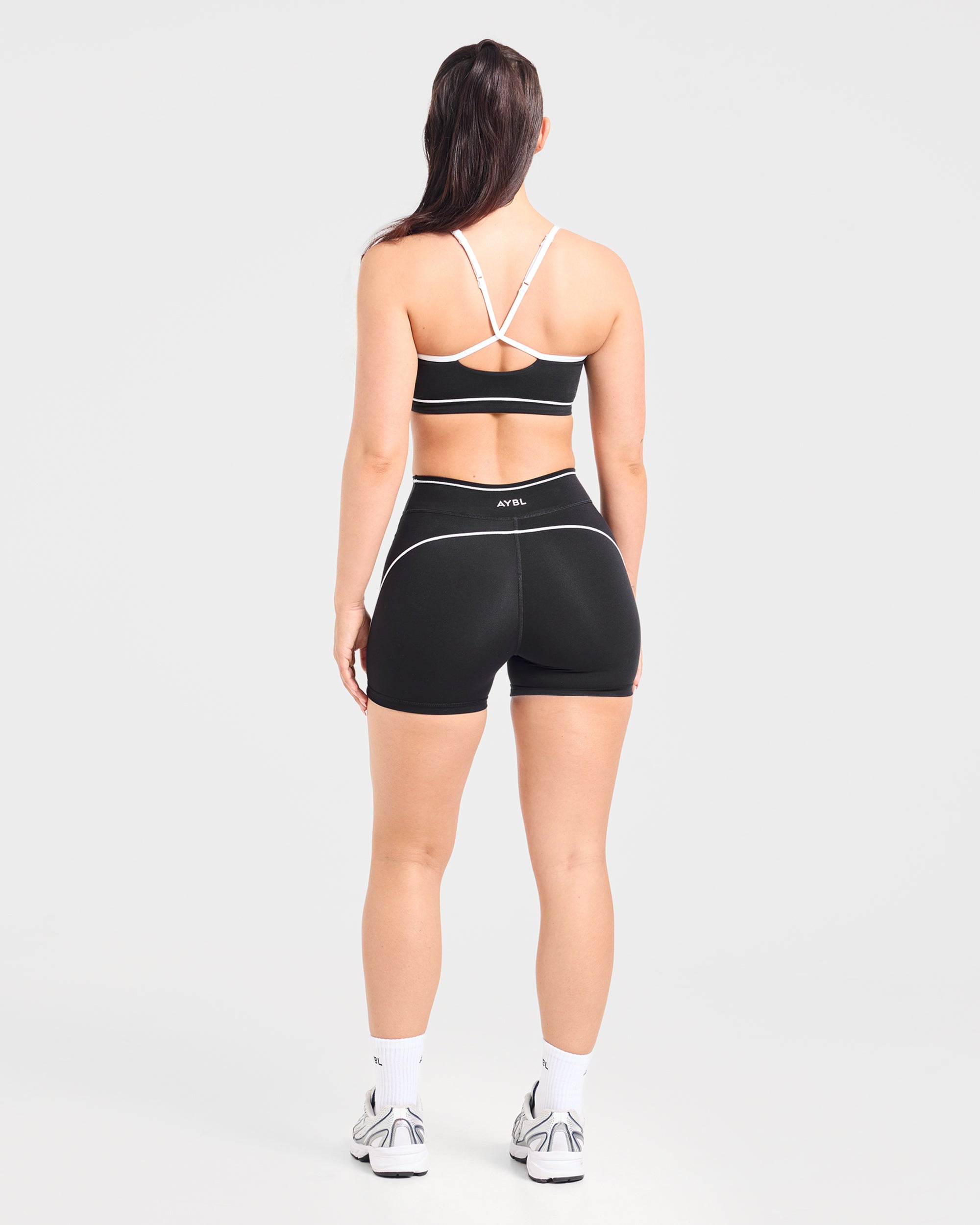 Form Shorts - Black