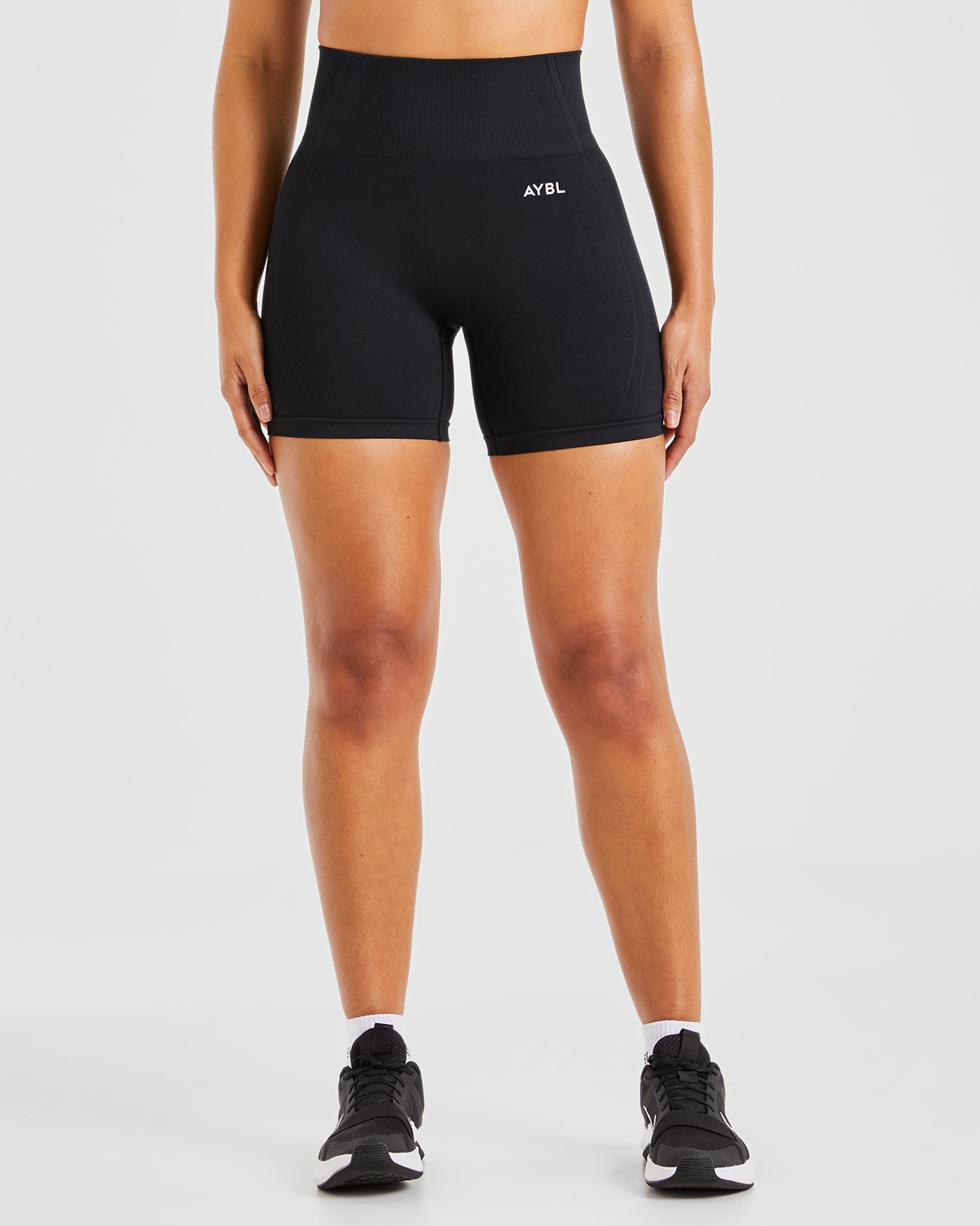 Balance V3 Seamless Cycling Shorts - Black