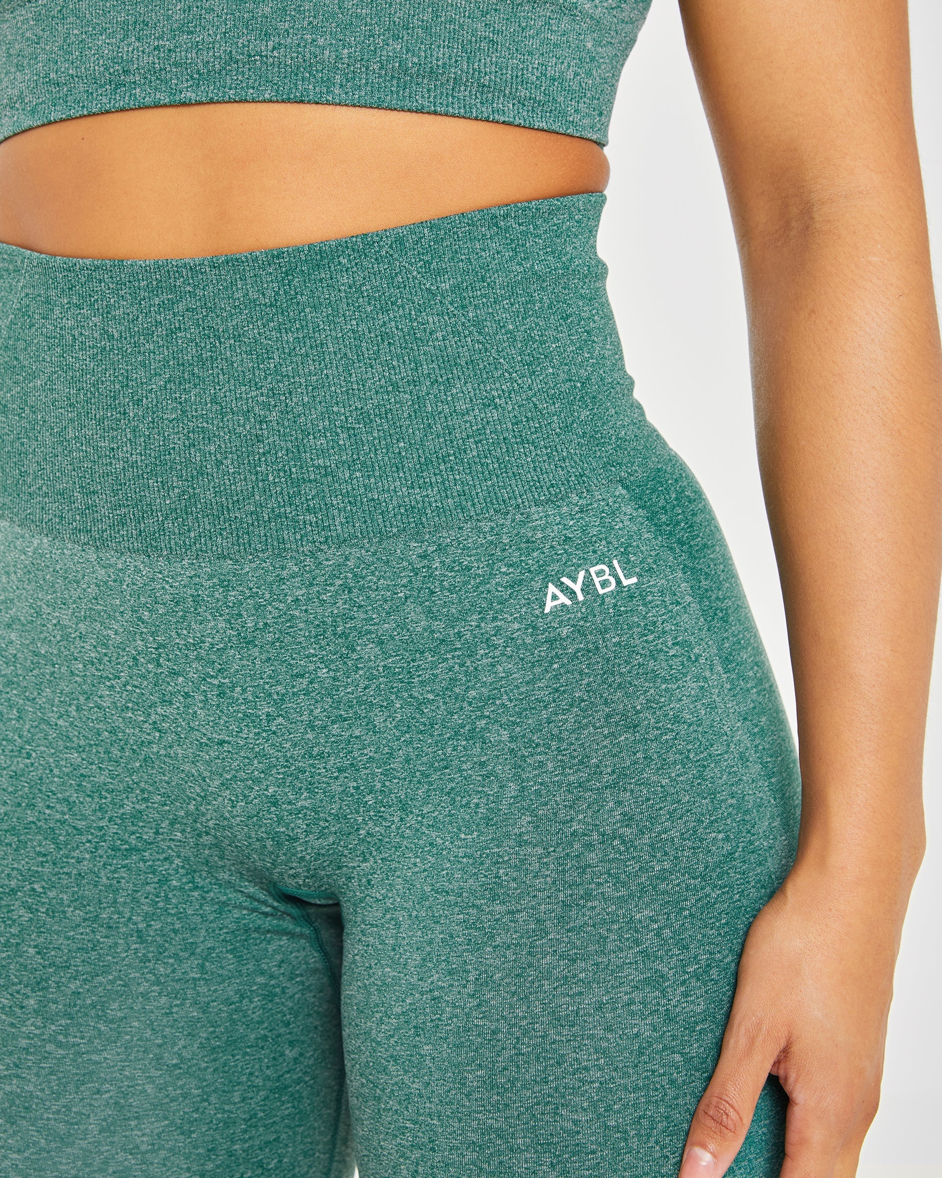 Nahtlose Leggings „Empower“ – Waldgrün meliert