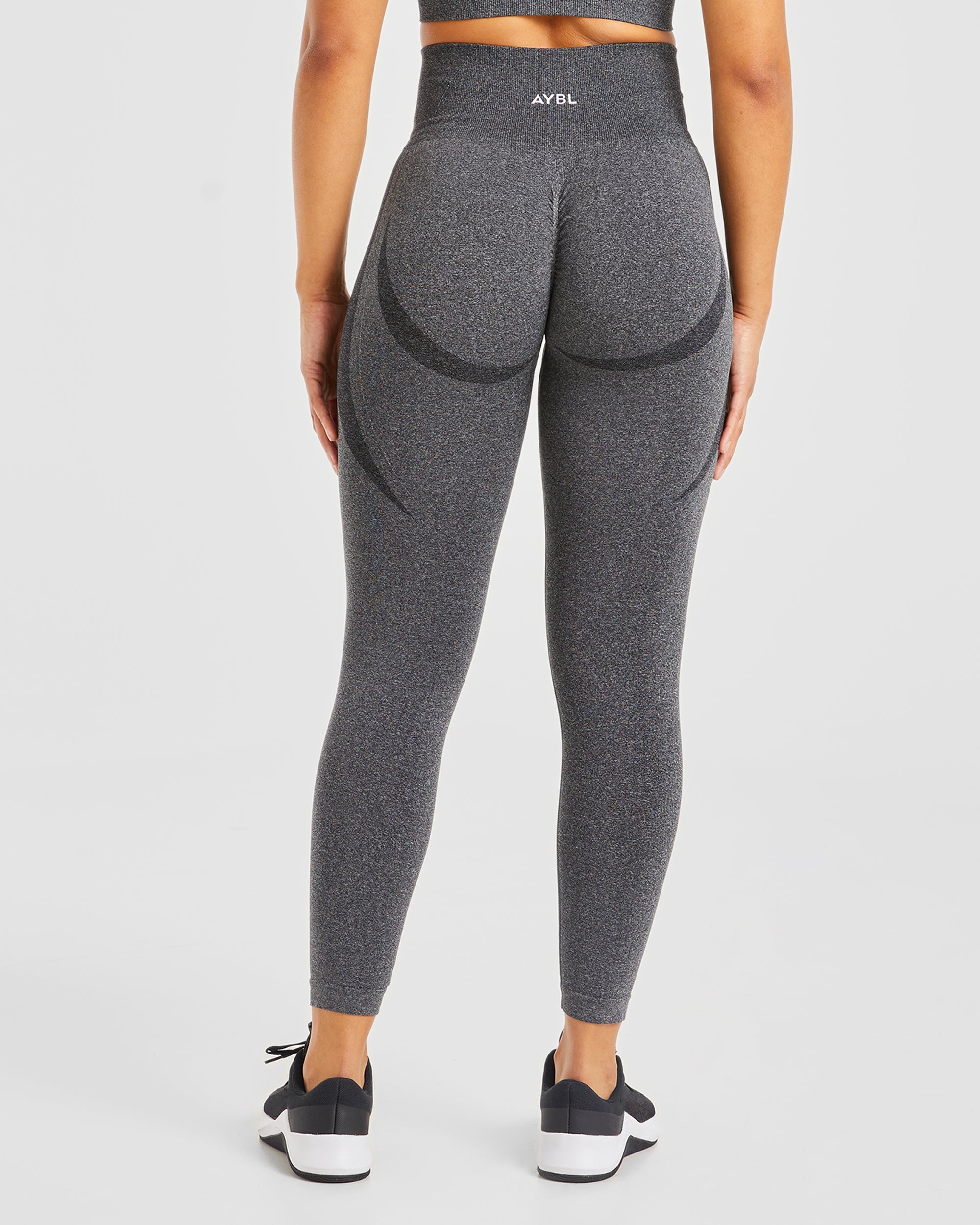 Nahtlose Empower-Leggings – Schwarz meliert